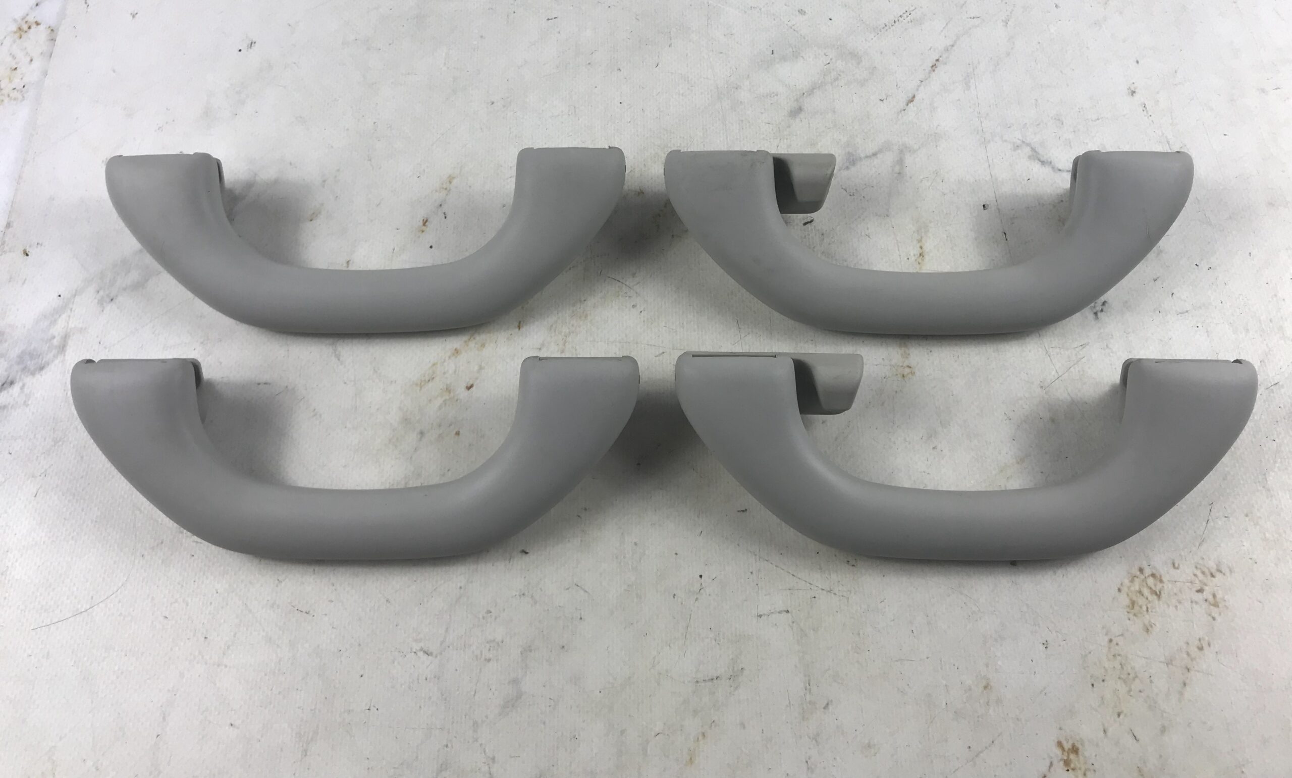 Ручка потолочная комплект фольксваген джетта 6 17318205 (1)