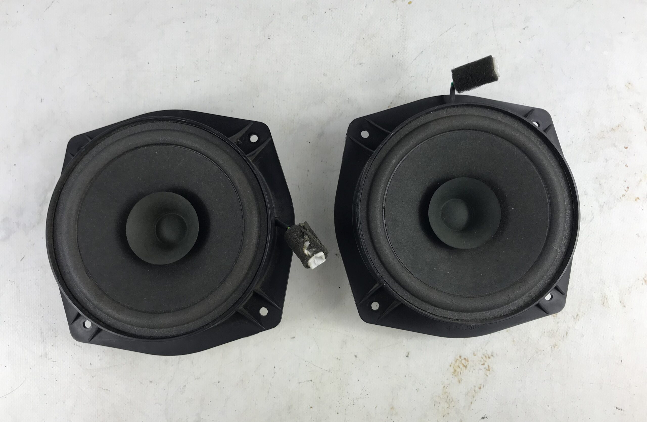 Динамик двери передний п=л для сангёнг кайрен 17401045 (1)