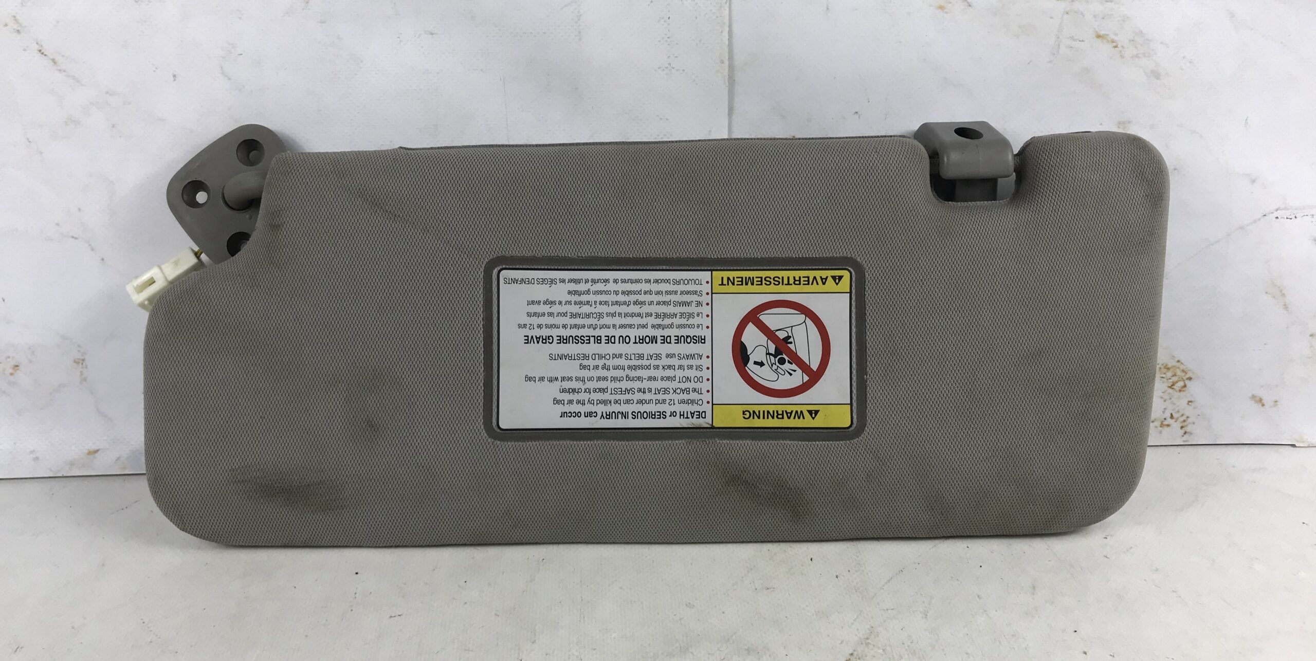 Козырек солнцезащитный правый для сангёнг кайрен 17401081 (1)