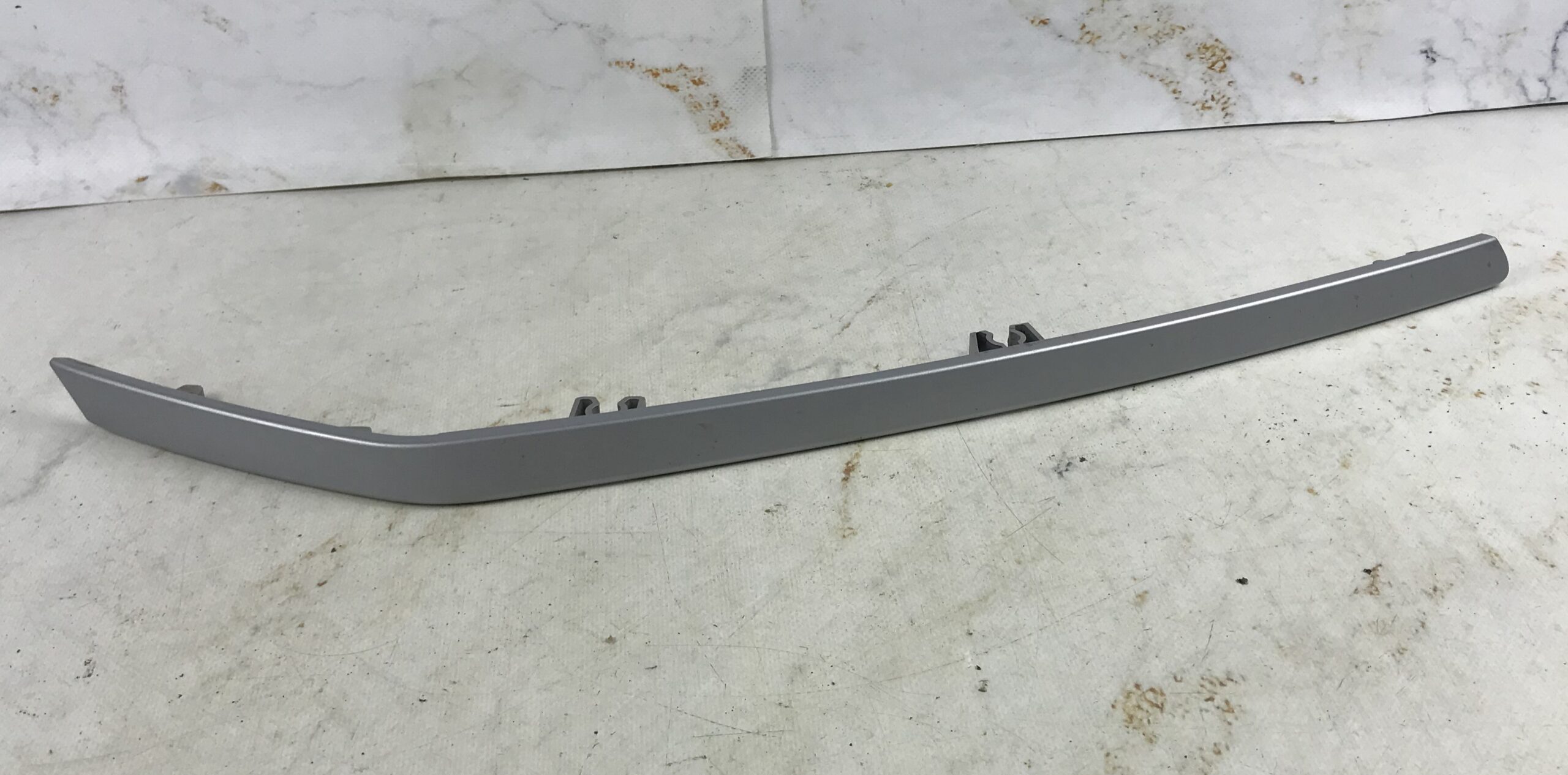 Молдинг фары правой для сангёнг кайрен 17401110 (1)