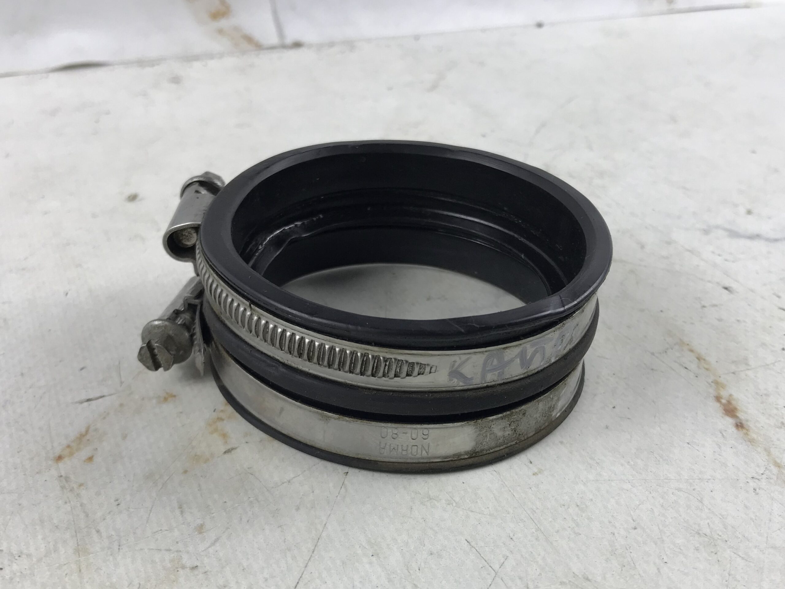 Муфта патрубка воздушного для сангёнг кайрен 17401114 (1)