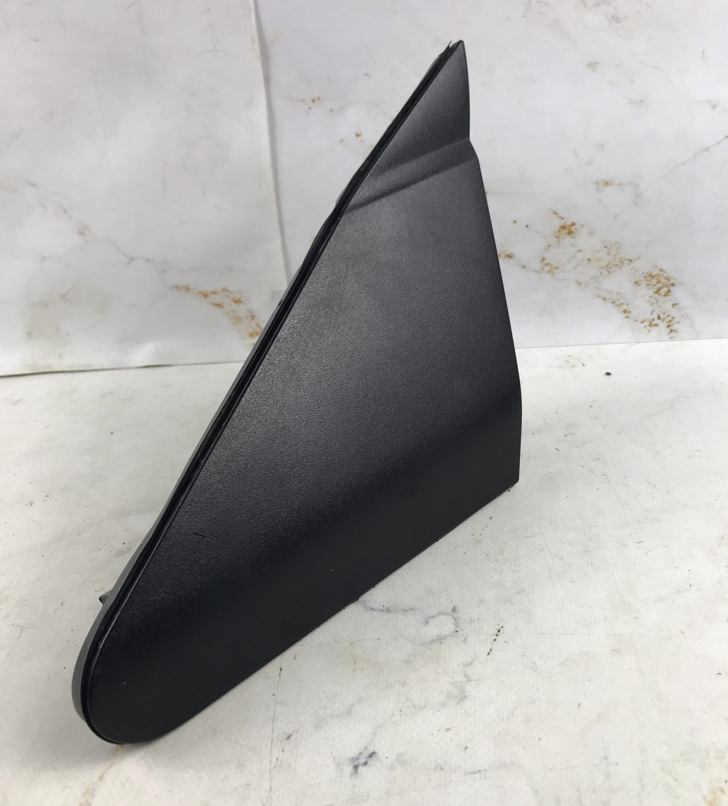 Накладка наружная крыла переднего левого для сангёнг кайрен 17401126 (1)