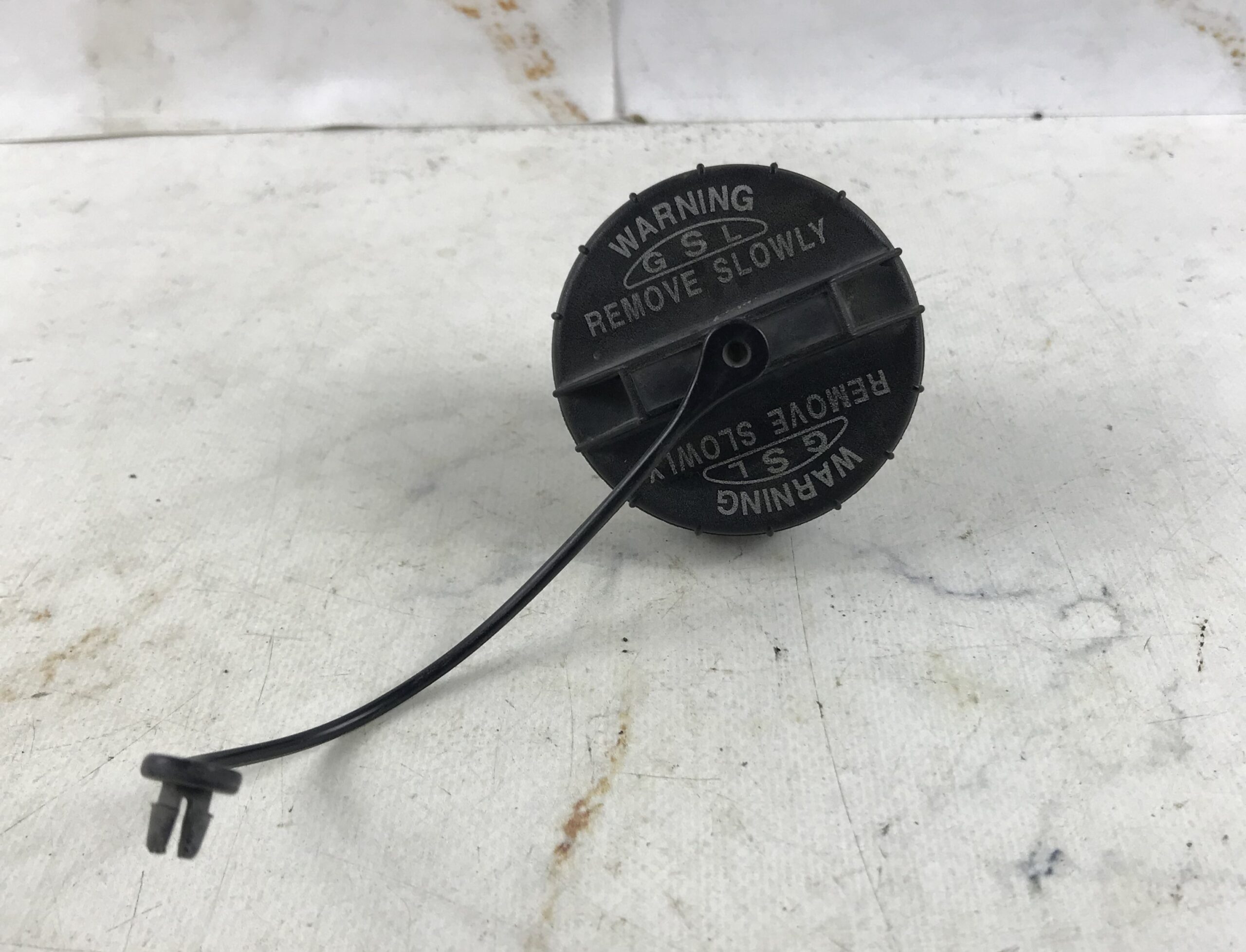 Пробка бензобака для сангёнг кайрен 17401169 (1)