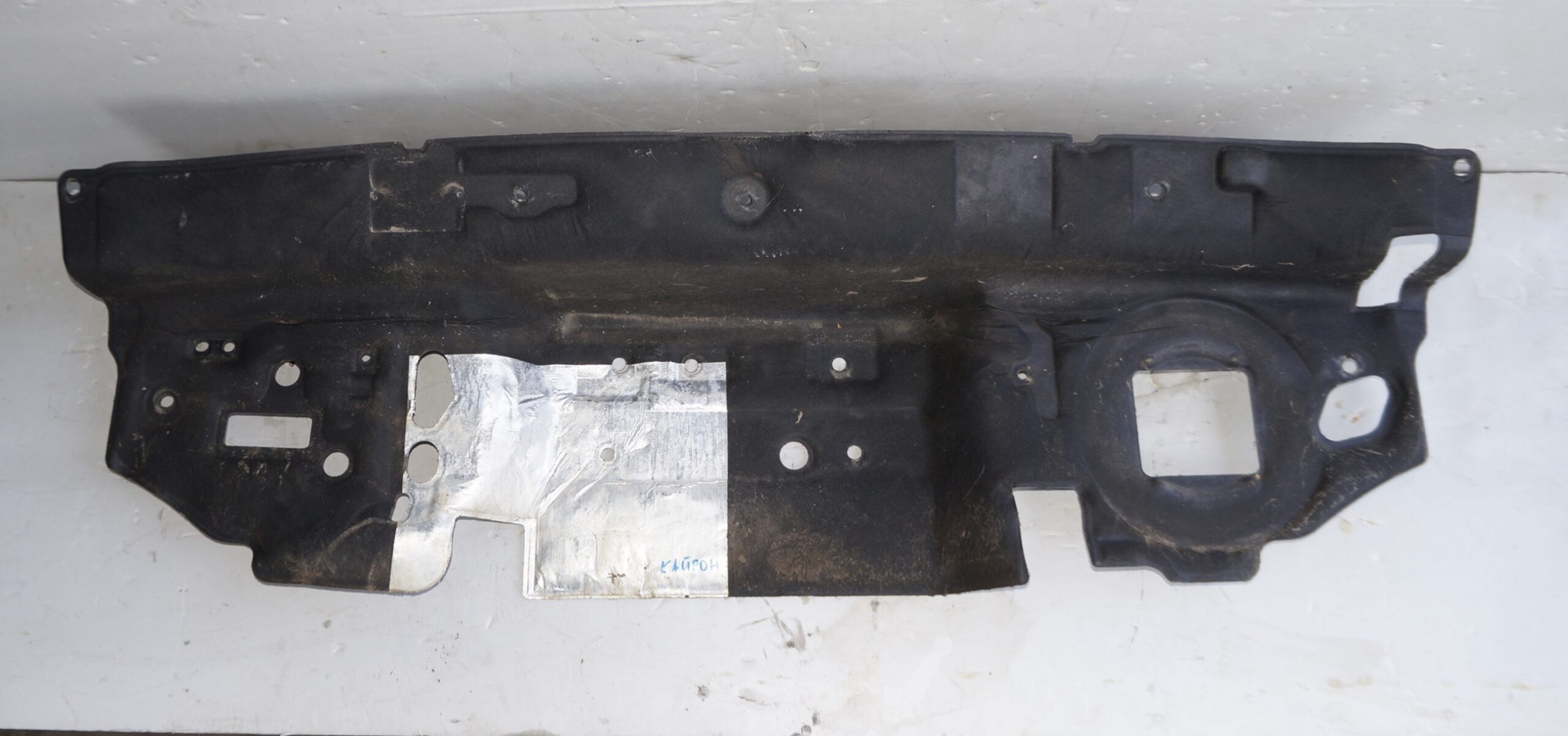 Шумоизоляция двигателя для сангёнг кайрен 17401282 (1)