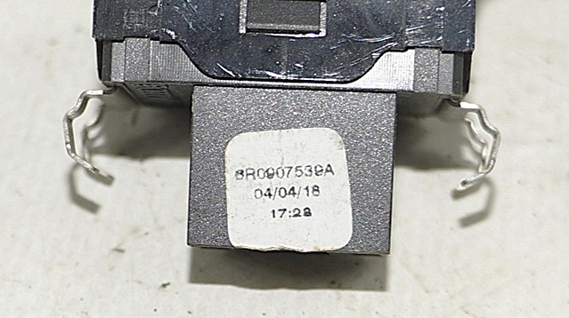 17614156 (4)