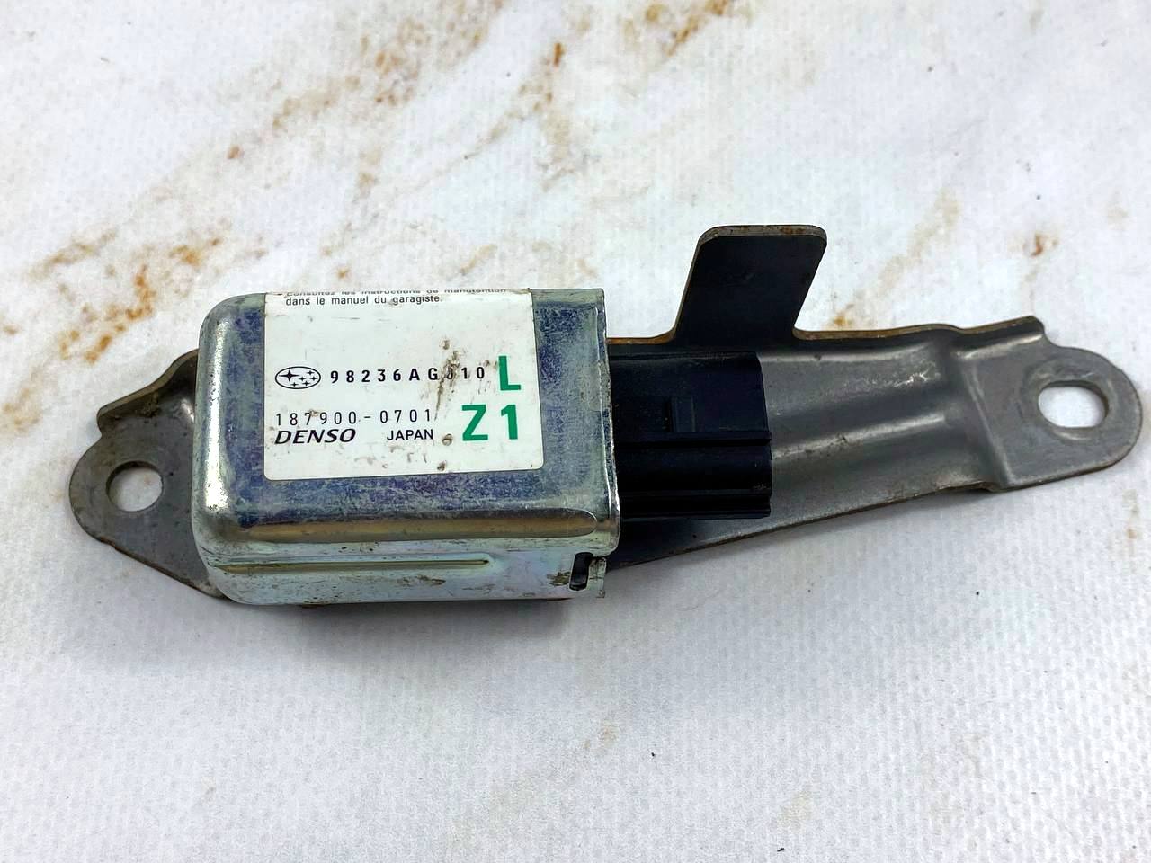 Датчик удара зад лев субару аутбек б13 1901028 (1)