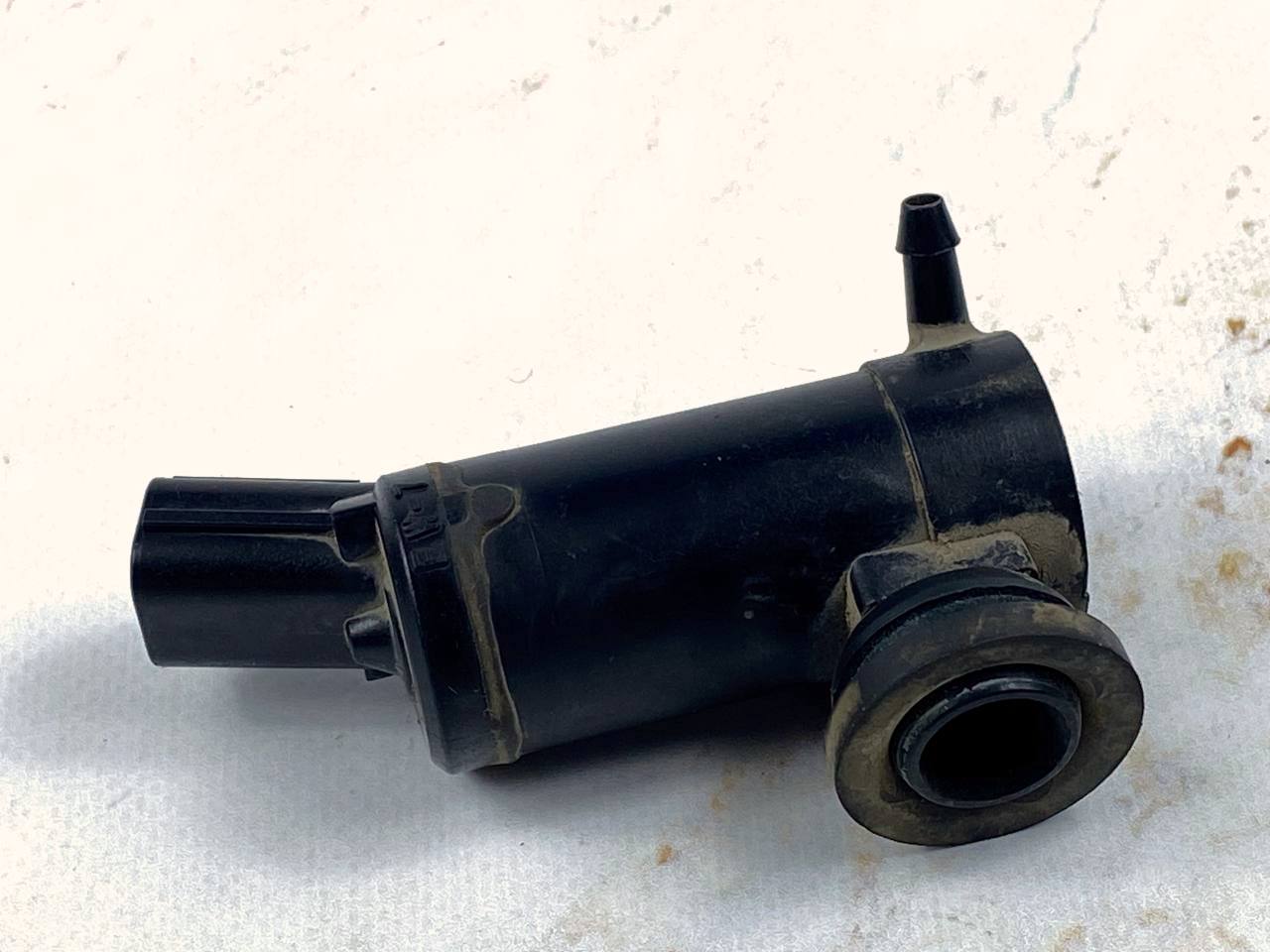 Моторчик омывателя субару аутбек б13 1901020 (1)