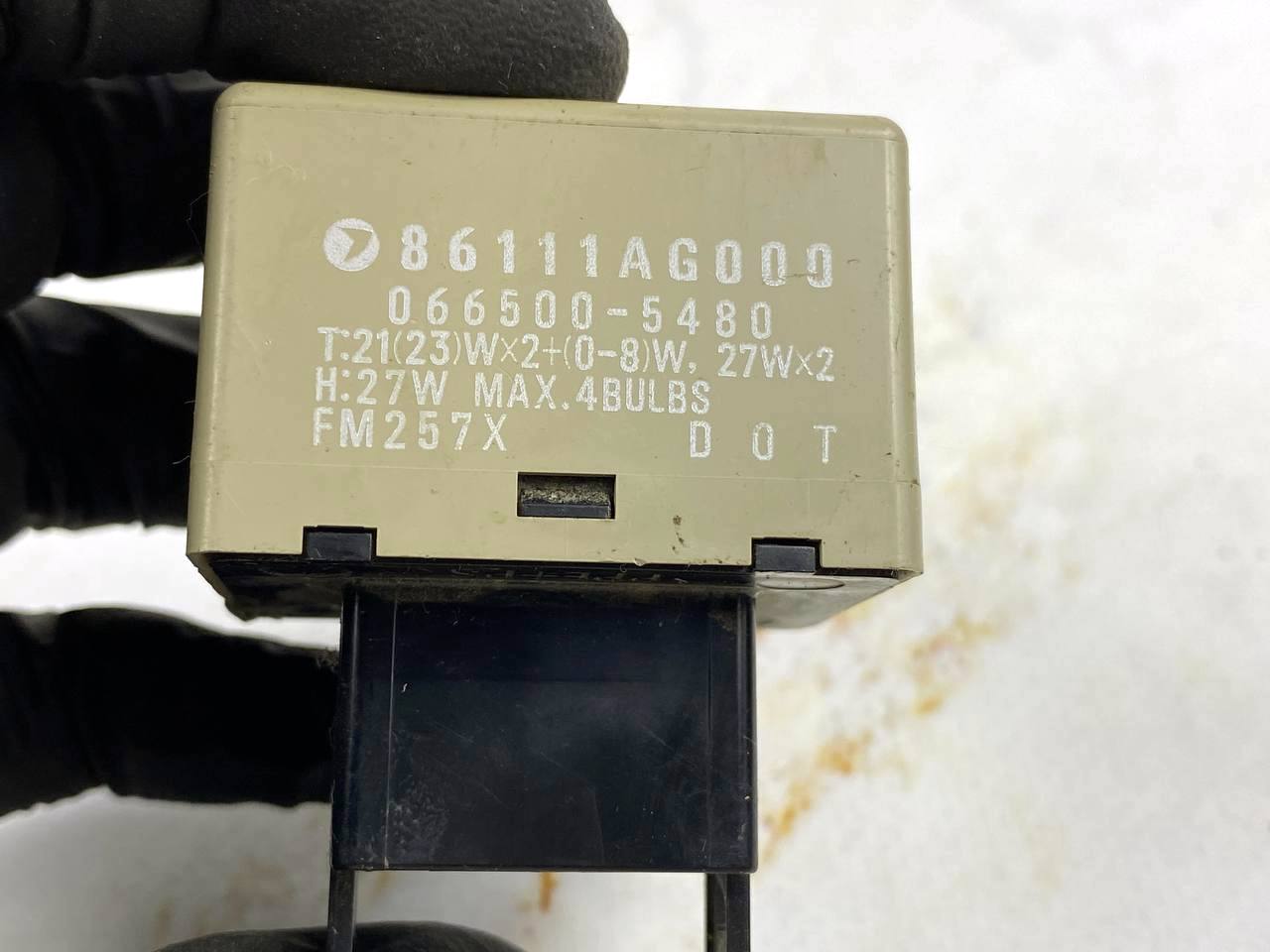 Реле поворотов субару аутбек б13 1901025 (1)