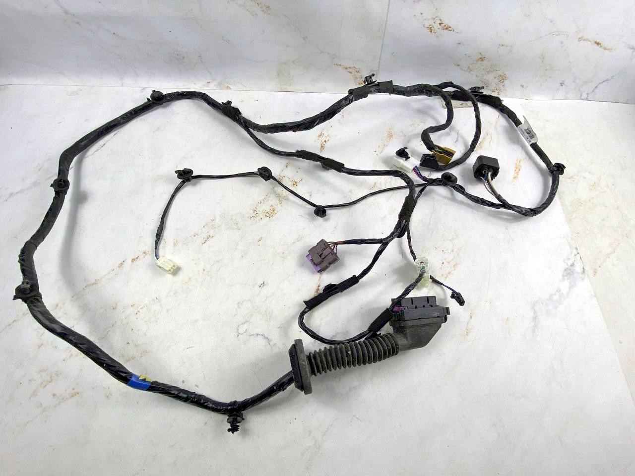 Проводка двери пер лев кулрэй 1701351 (1)