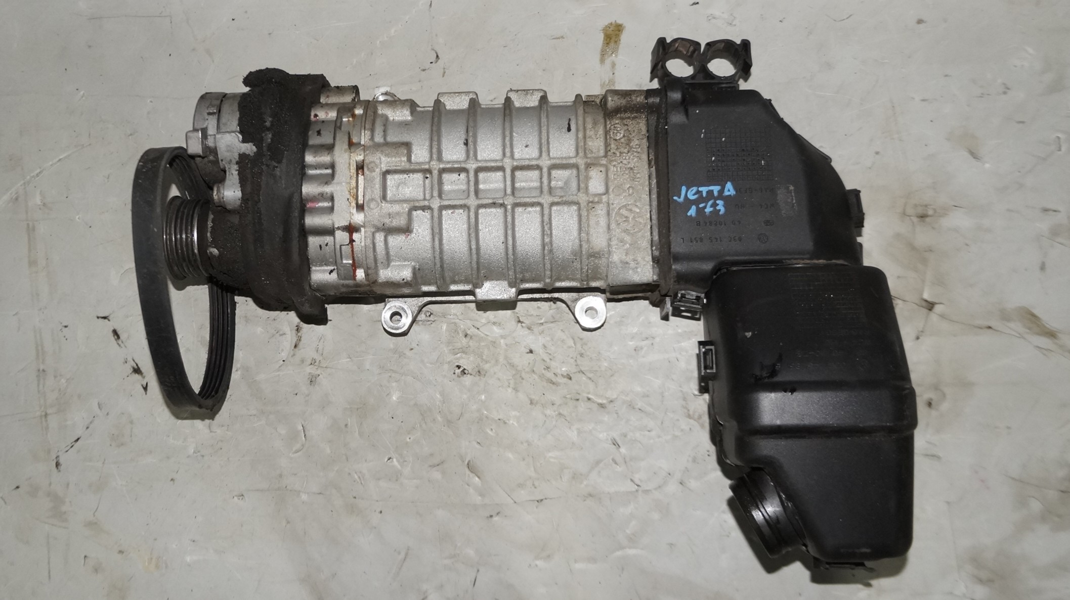 17318307 компрессора двигателя vw jetta 6 (1)