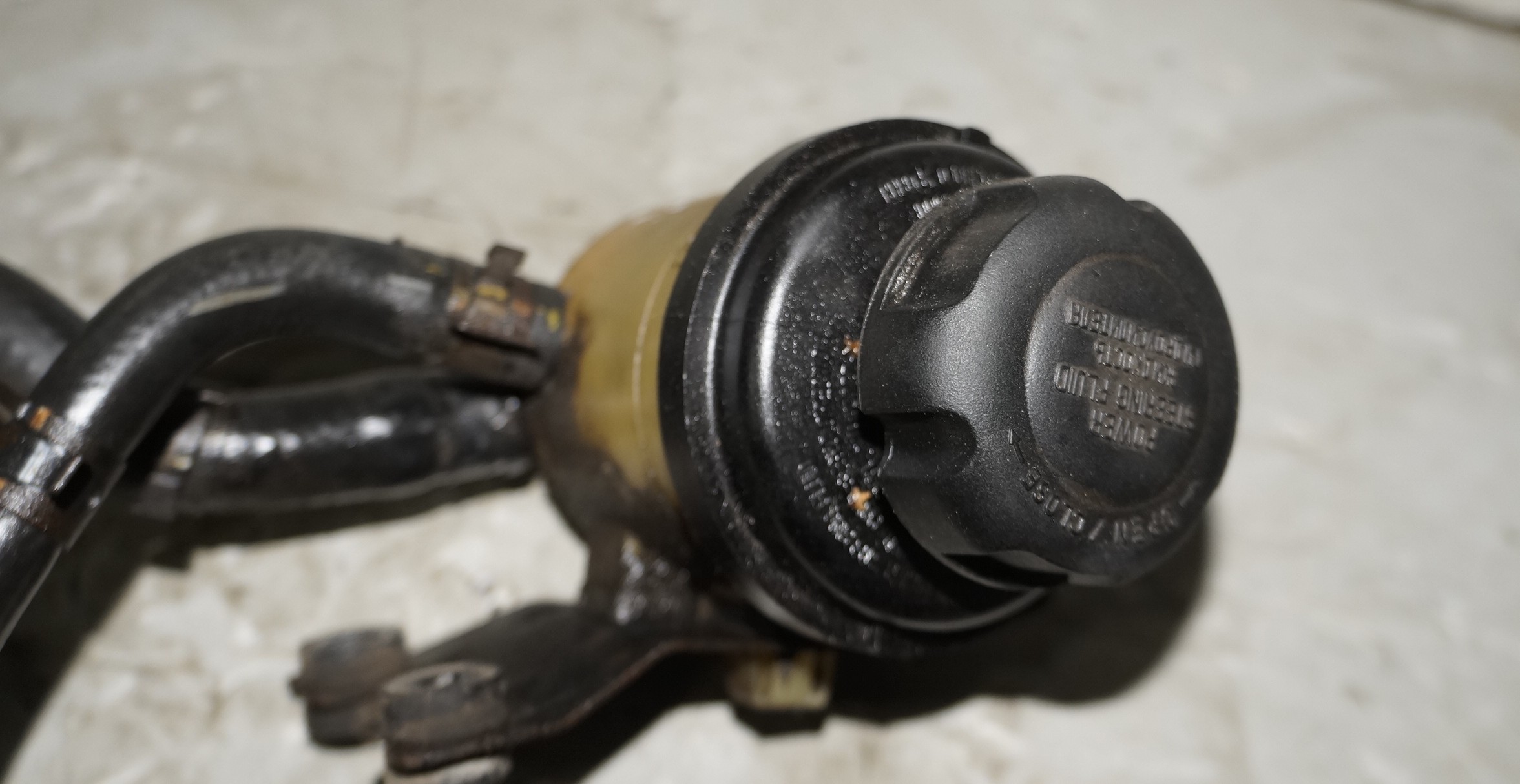 17704009 бачок гидроусилителя гур hyundai solaris (4)