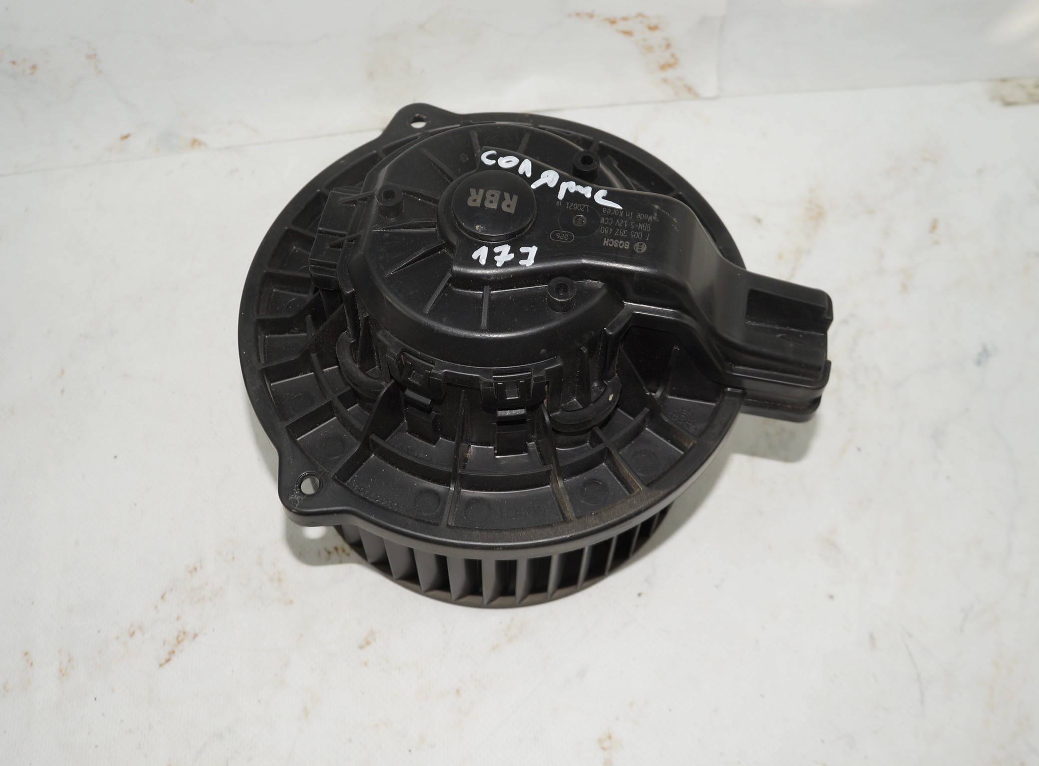 17704072 мотор печки (отопителя) hyundai solaris (1)