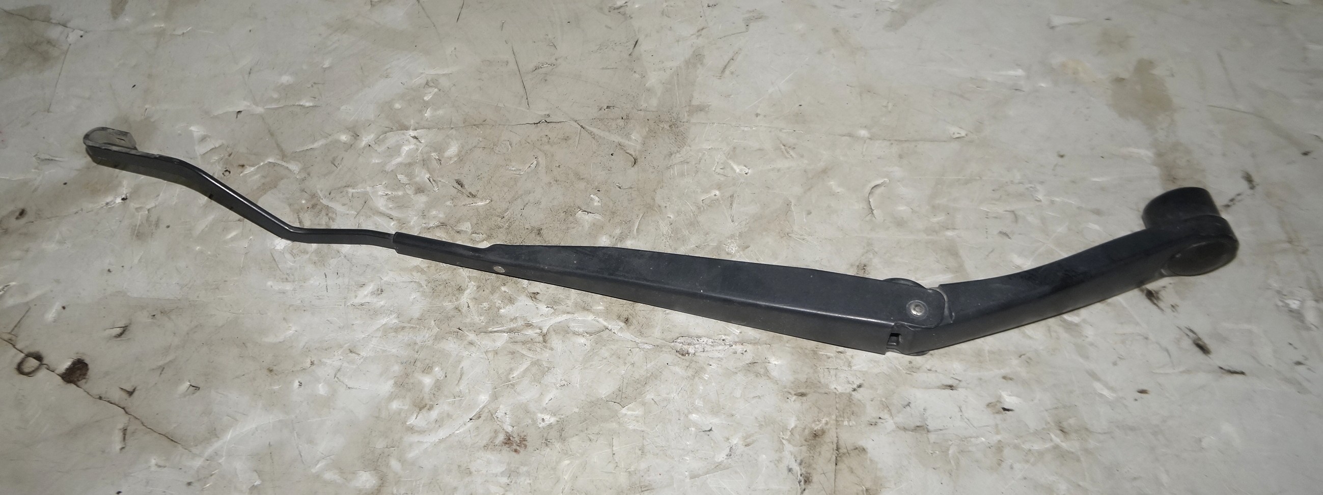 17704097 поводок стеклоочистителя hyundai solaris (1)