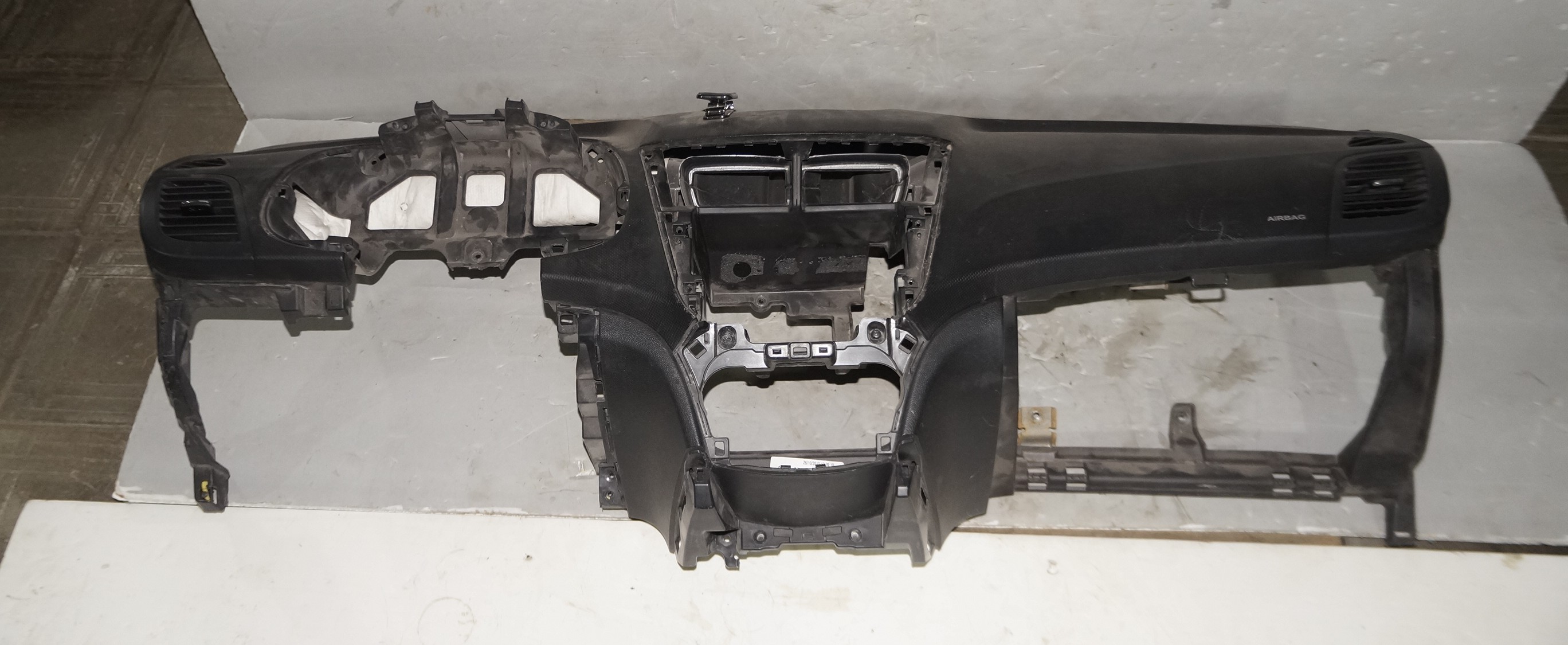 17704131 торпедо с подушкой безопасности hyundai solaris (1)