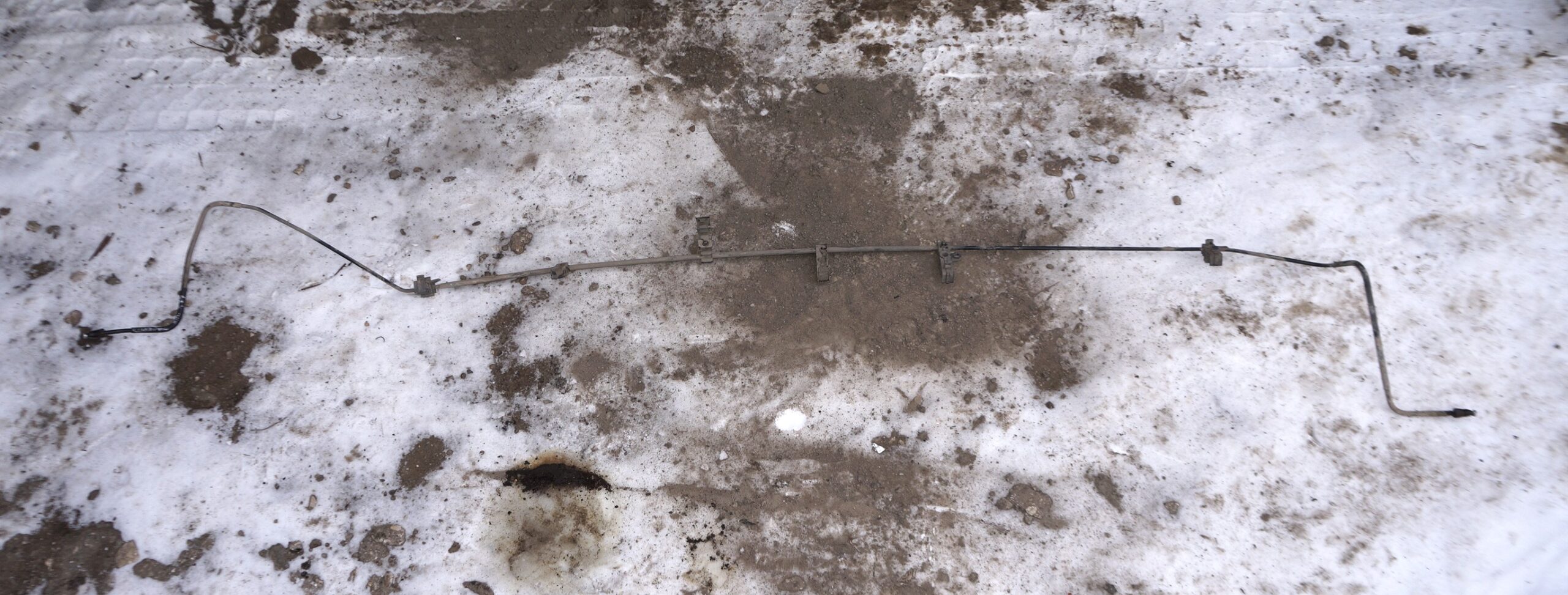 17704141 трубка тормозная hyundai solaris (1)