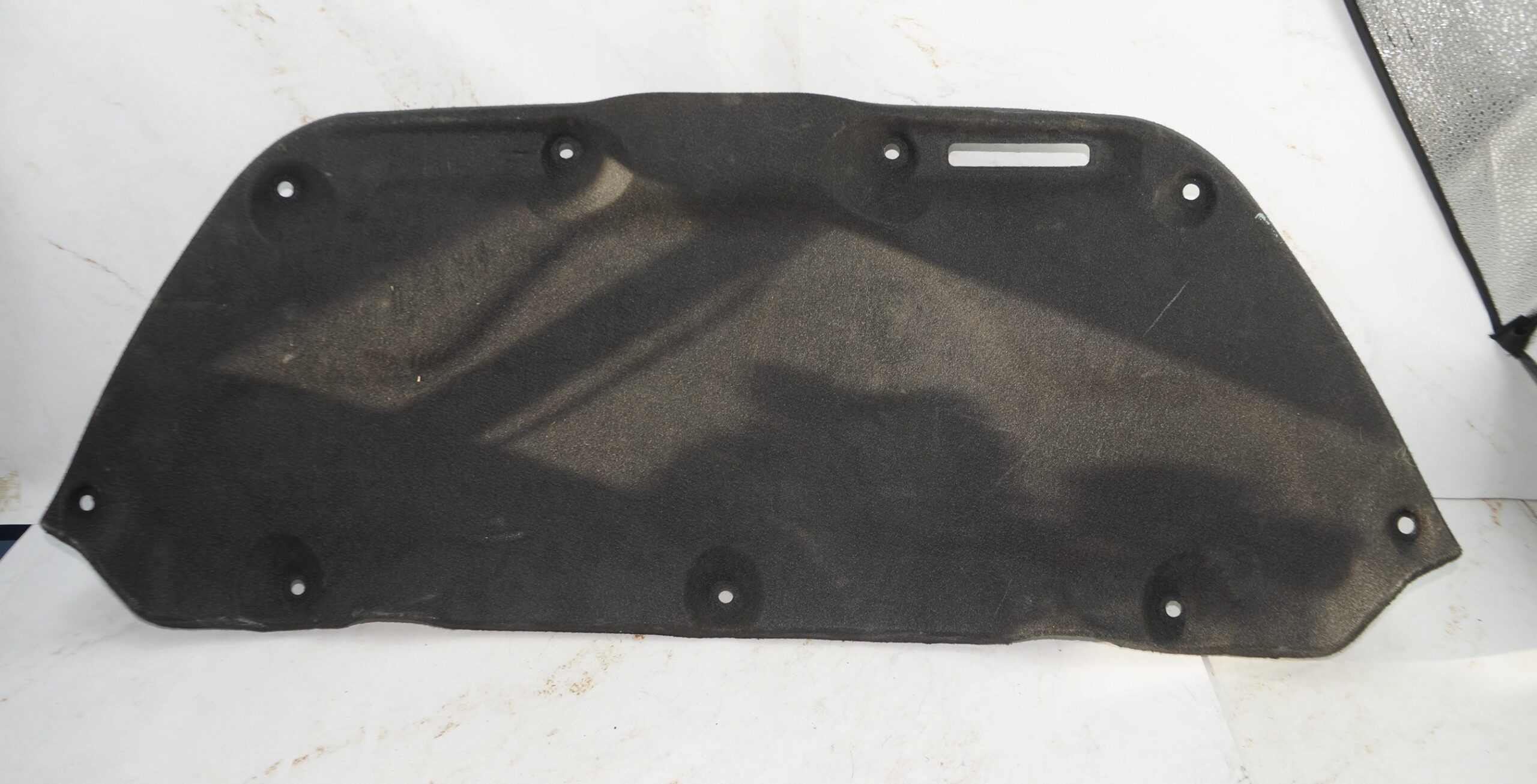 17704152 шумоизоляция подкапотная hyundai solaris (1)