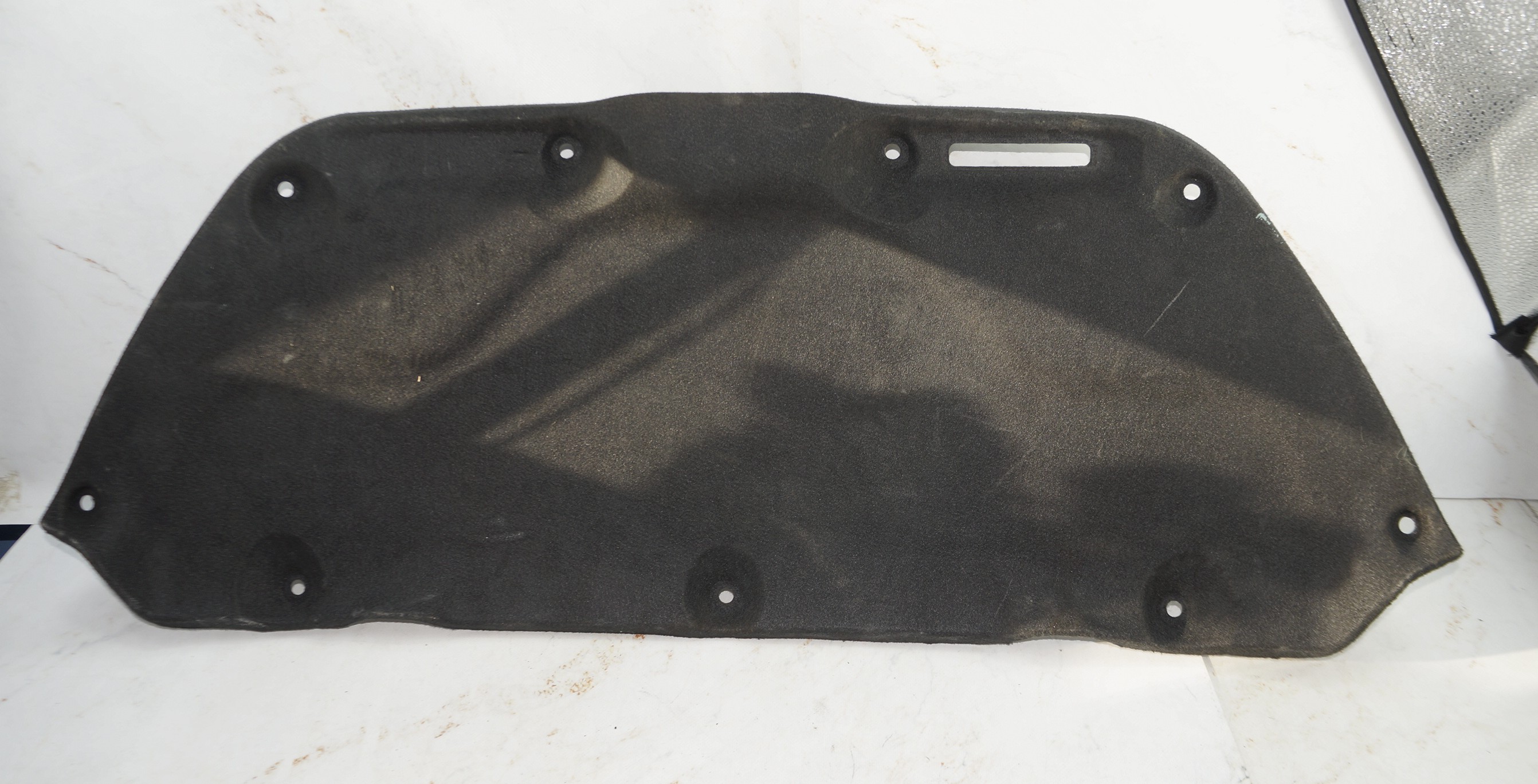 17704152 шумоизоляция подкапотная hyundai solaris (1)