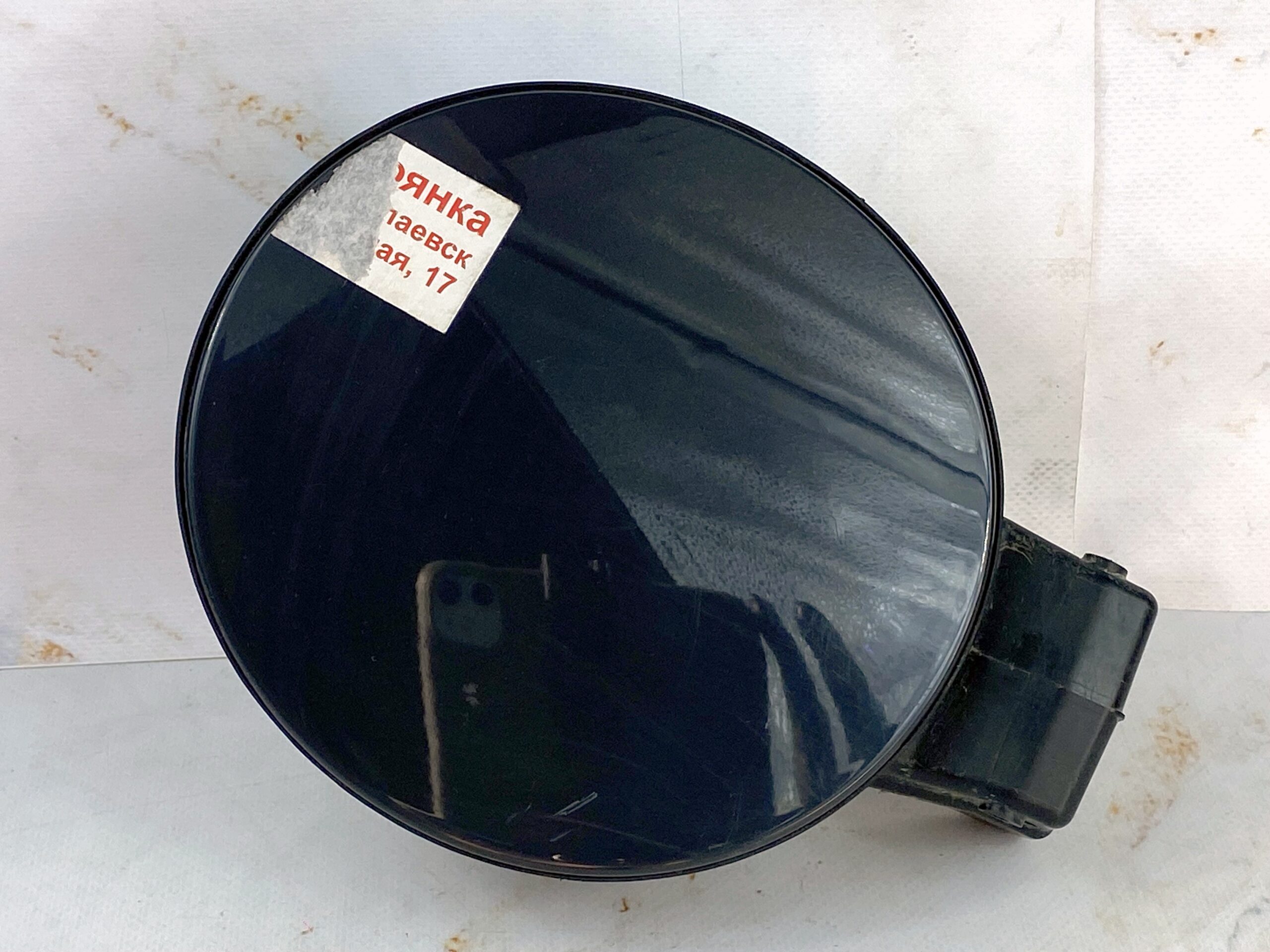 17815058 лючок бензобака vw polo 2016 (1)