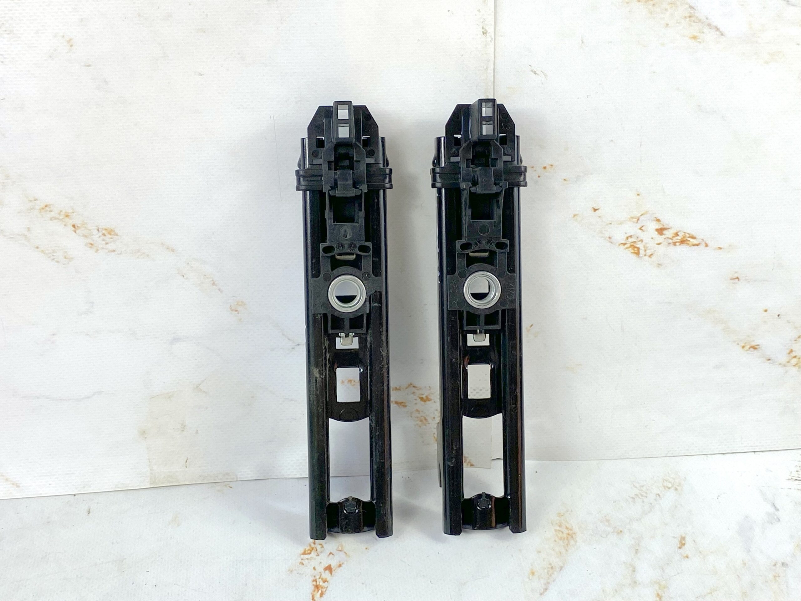 17815061 механизм регулировки ремня безопасности л=п vw polo 2016 (1)