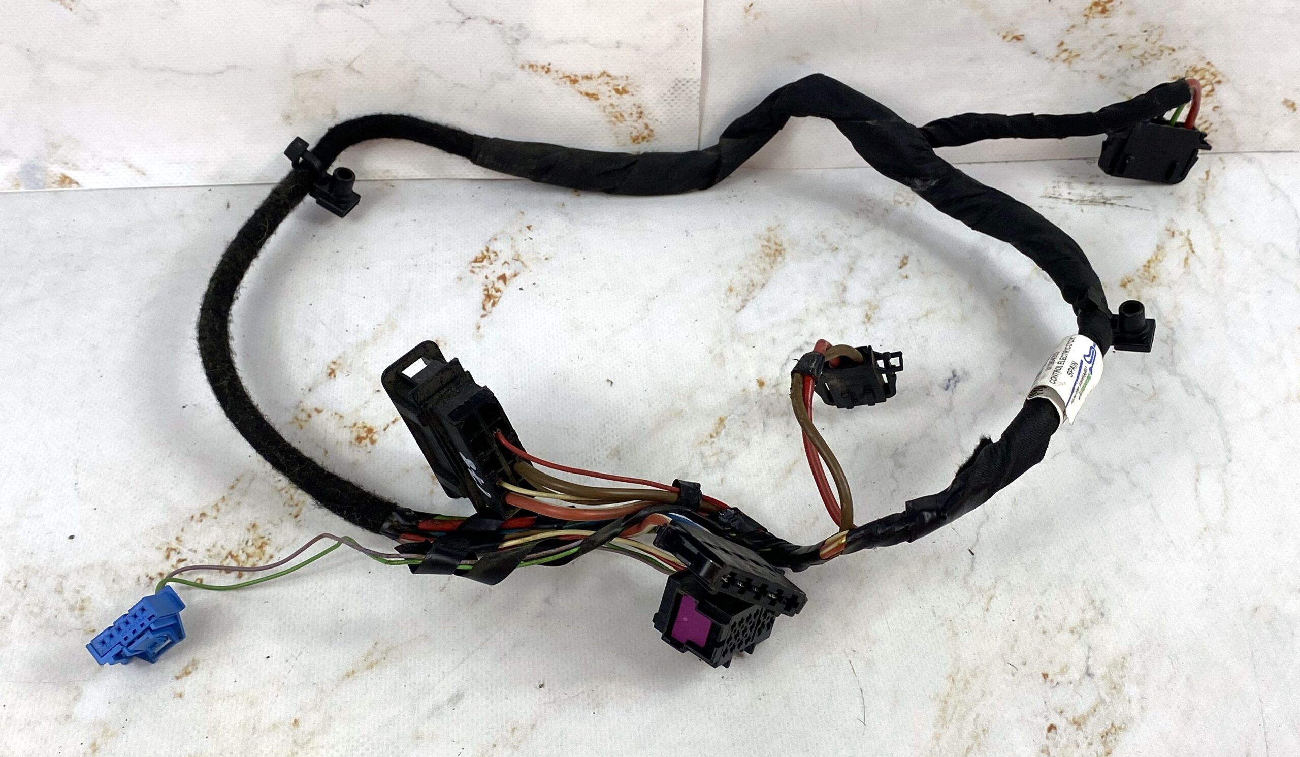 17815109 проводка коса печки vw polo 2016 (1)