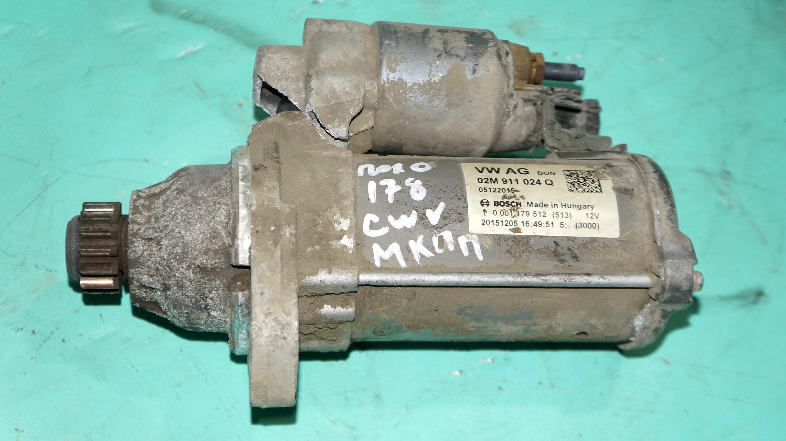 17815141 стартер bosch 12v vw polo 2016 (1)