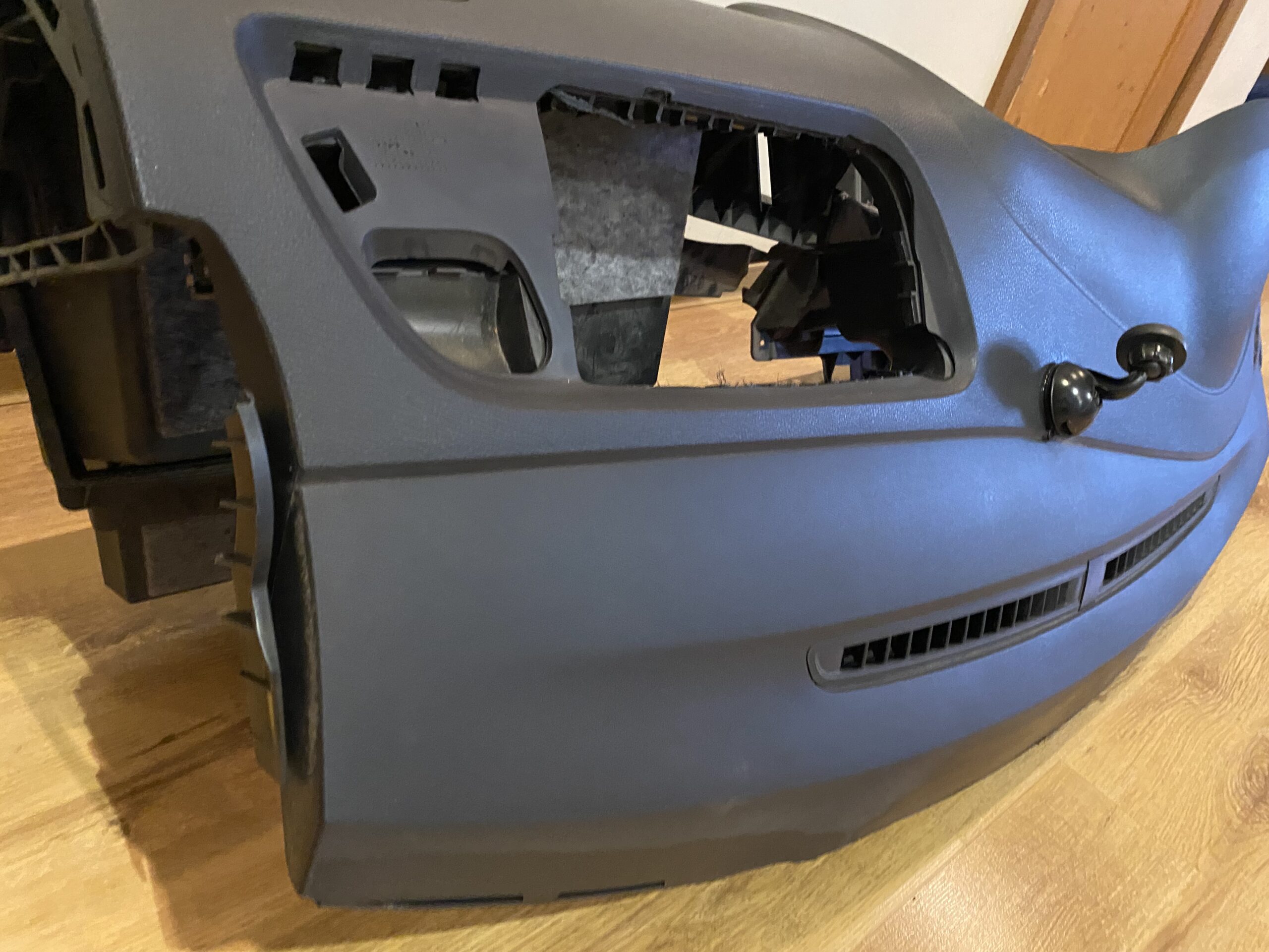 17815150 торпедо с бардачком vw polo 2016 (9)