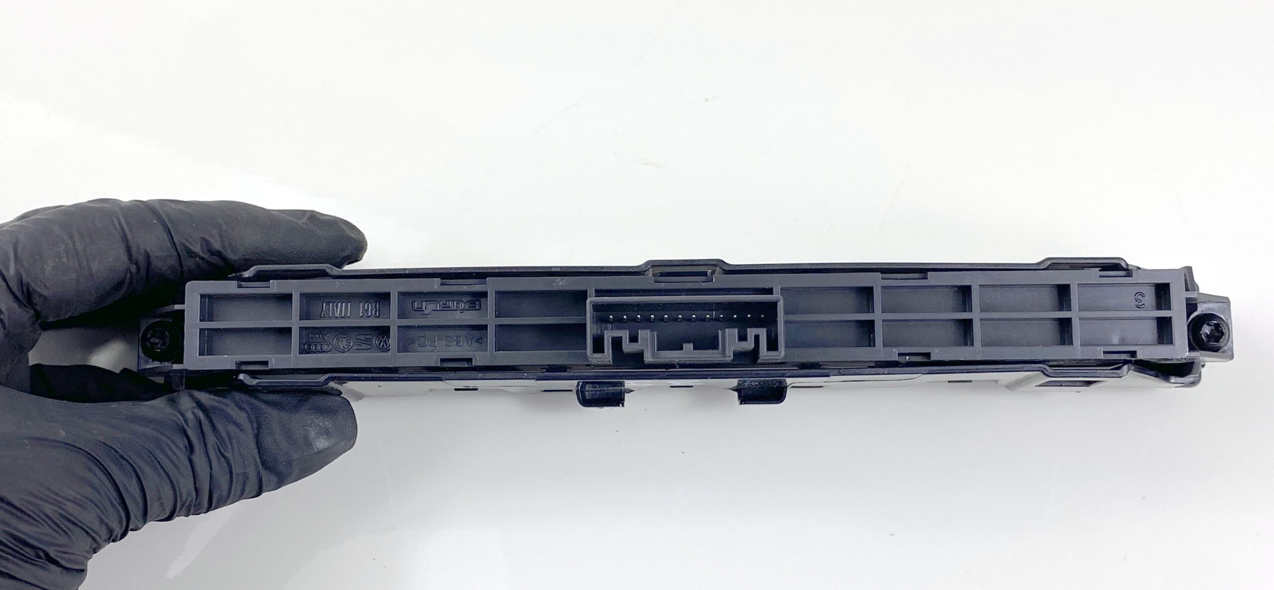 17901012 блок кнопок с торпедо vw passat b8 2016 (7)