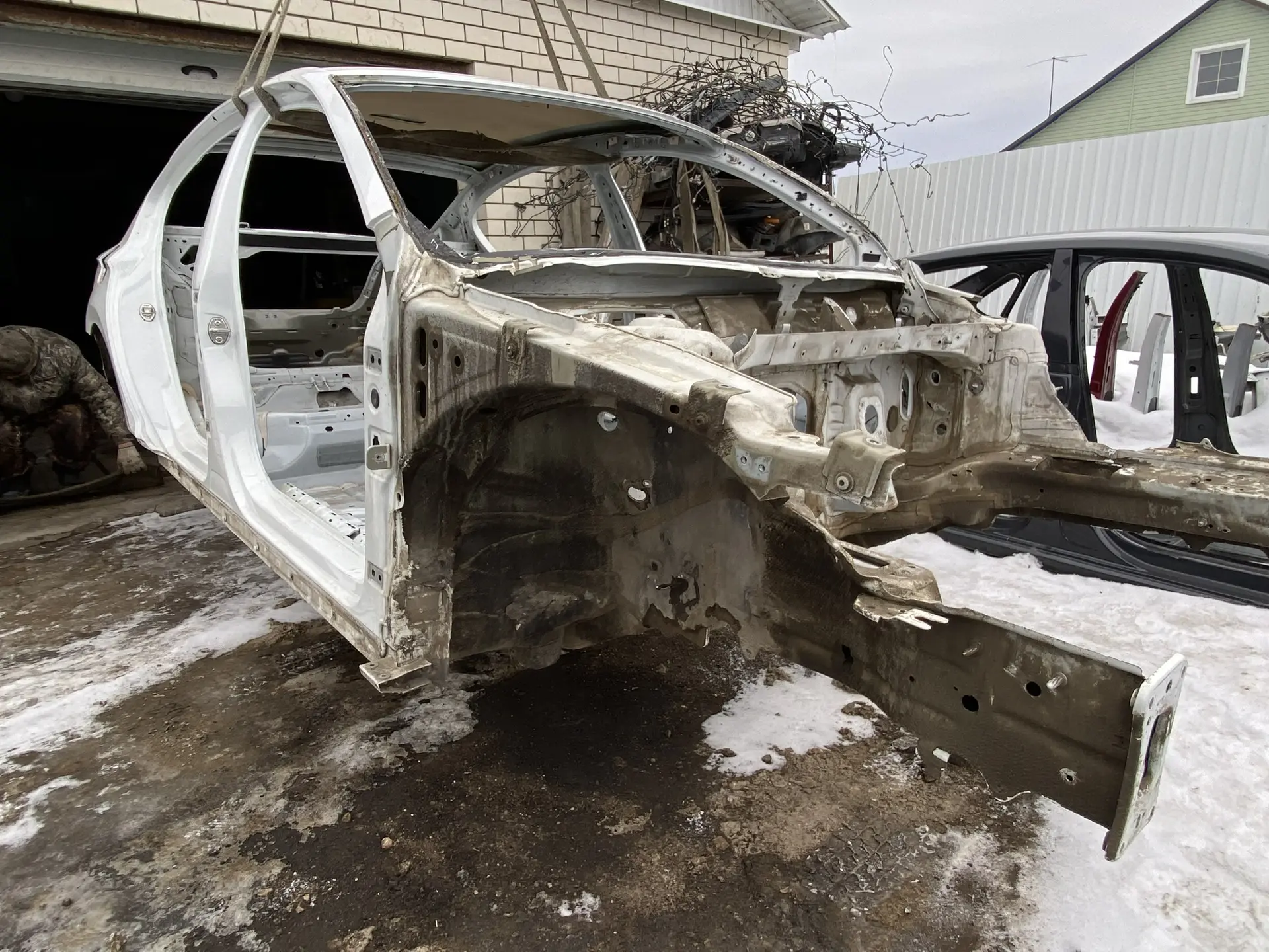 17901125 лонжерон передний правый со стаканом vw passat b8 2016 (6)