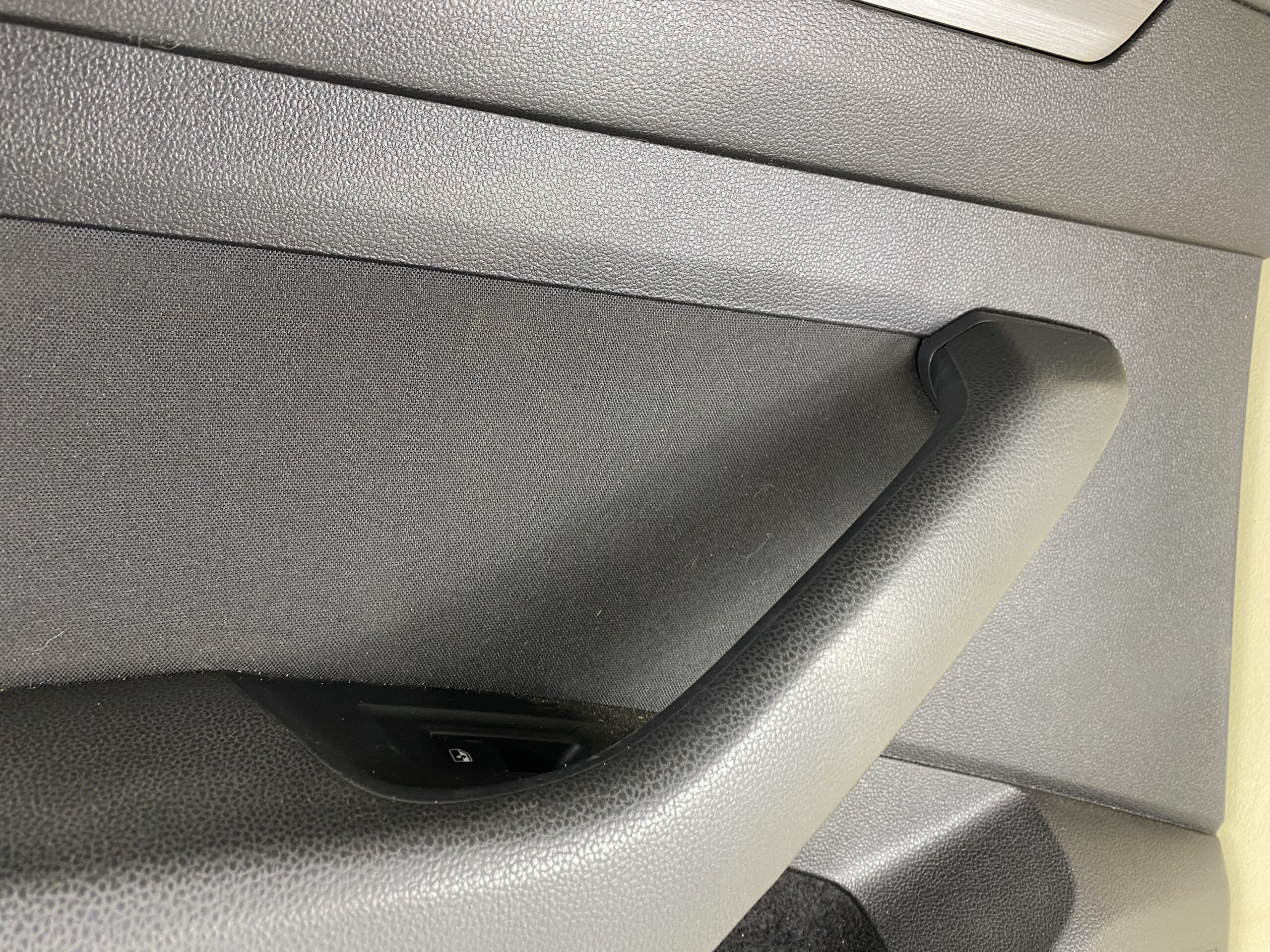 17901171 обшивка двери задняя левая vw passat b8 2016 (5)