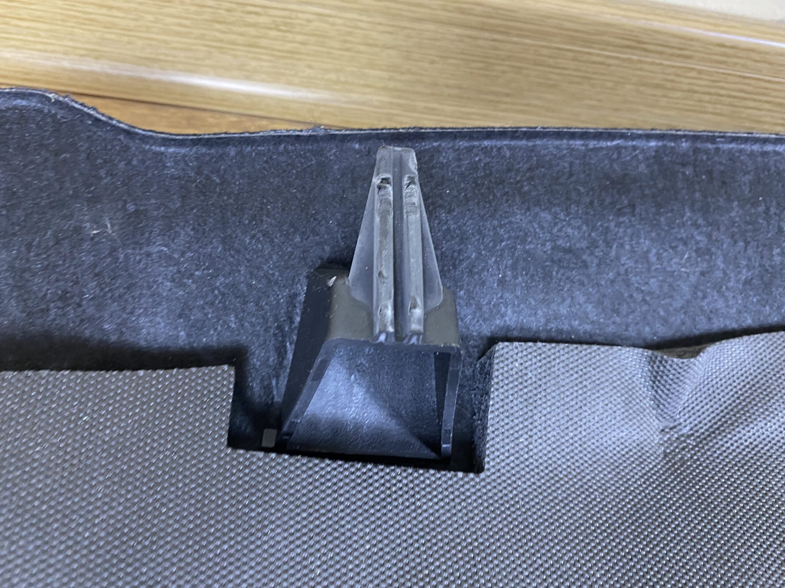 17901212 полка задняя vw passat b8 2016 (8)
