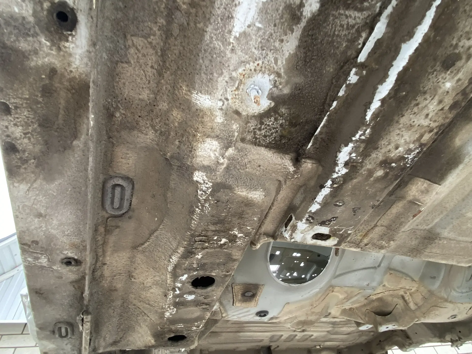 17901213 порог кузовной правый во всю длину vw passat b8 2016 (3)