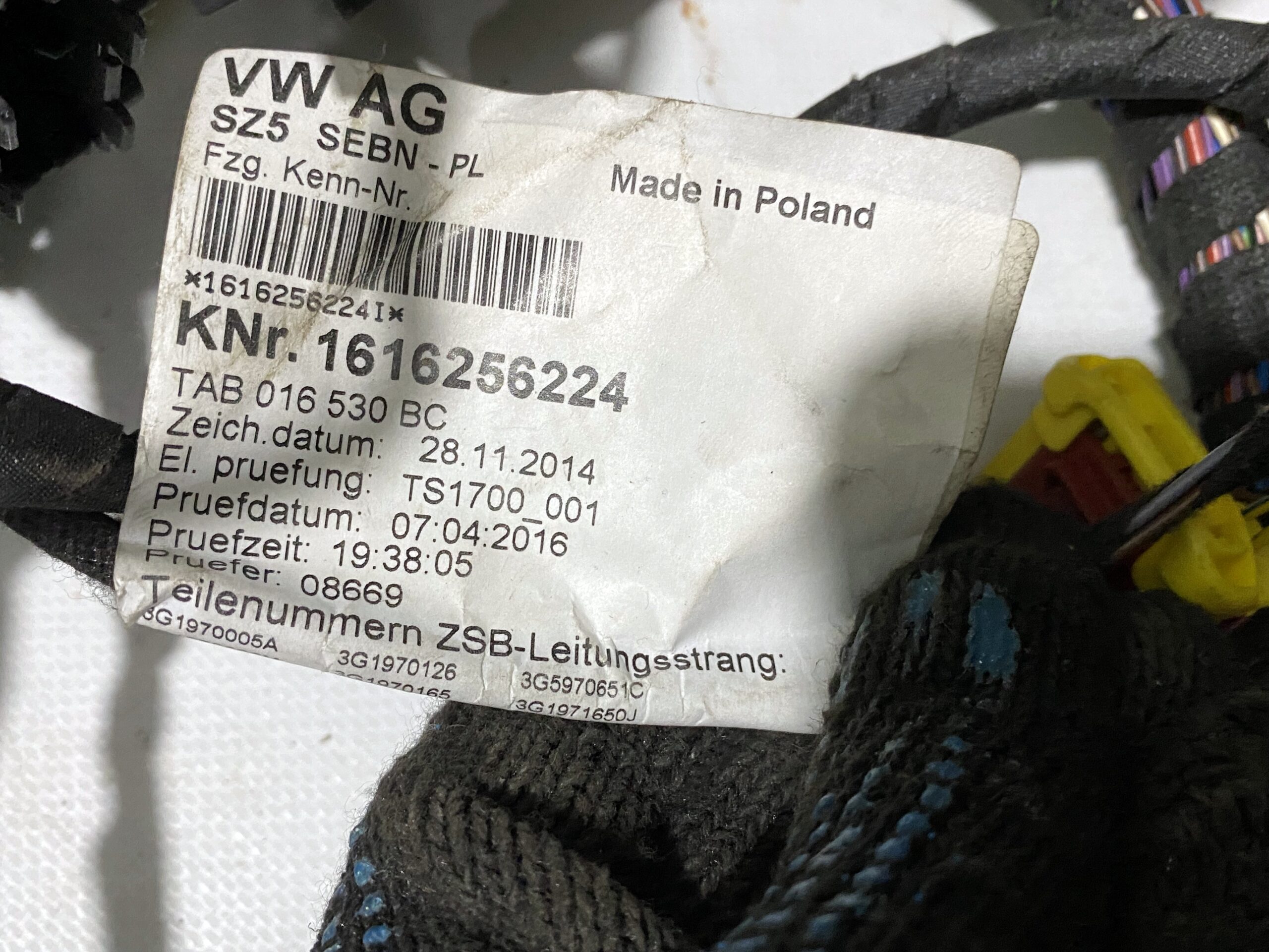 17901226 проводка коса салонная вся vw passat b8 2016 (4)