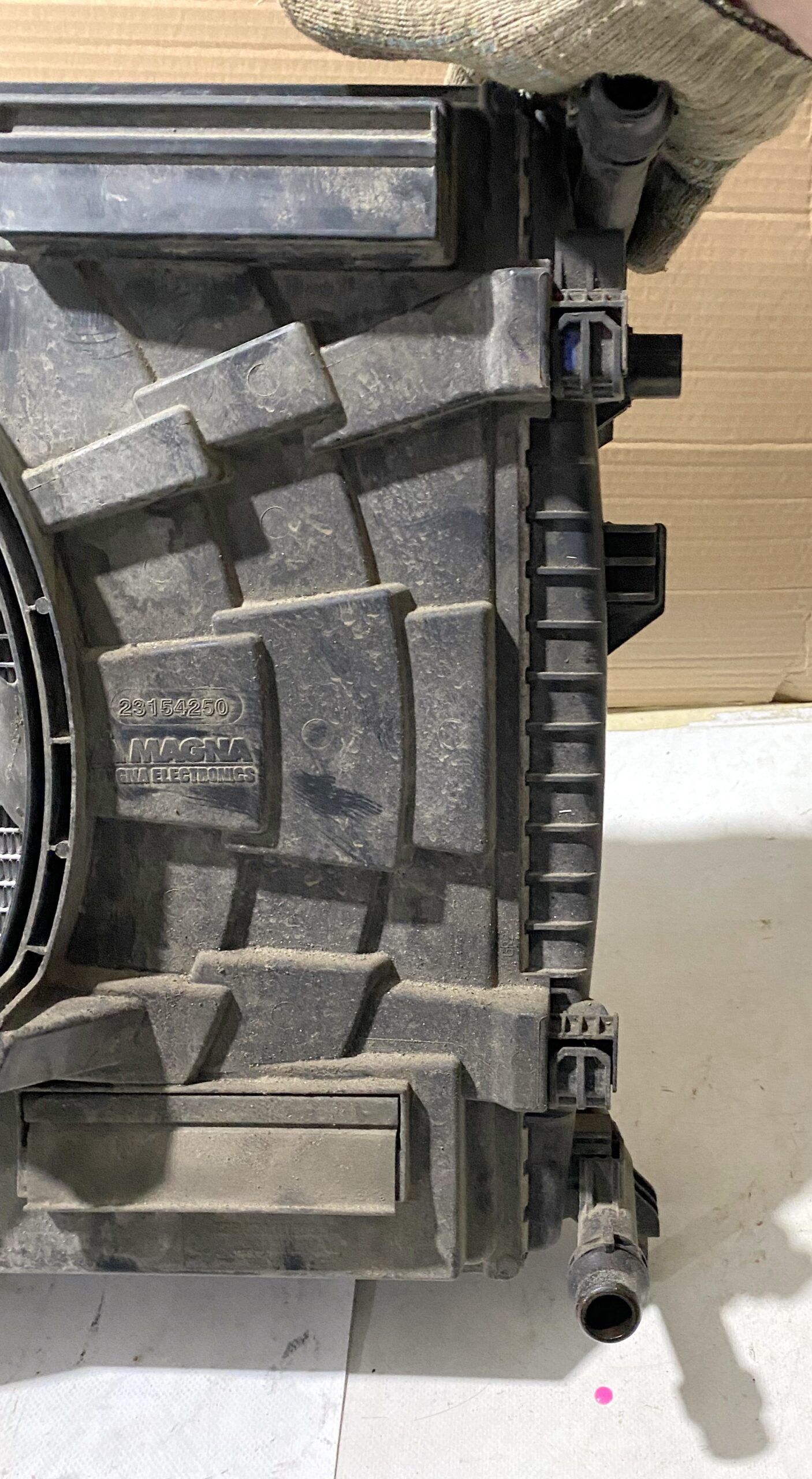 17901229 радиаторы охлаждения в сборе с вентилятором vw passat b8 2016 (10)