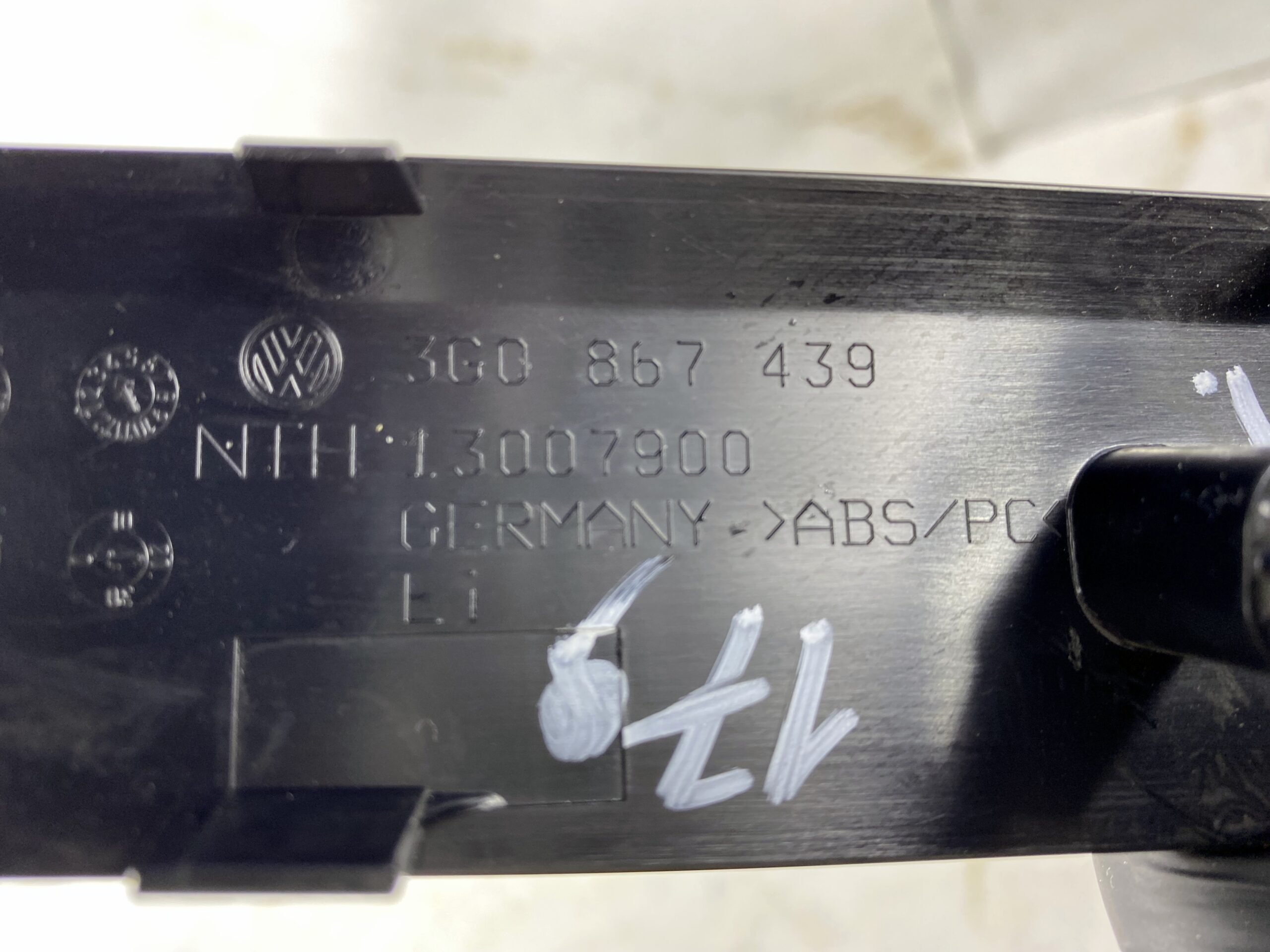 17901239 ручка двери внутренняя передняя левая vw passat b8 2016 (27)