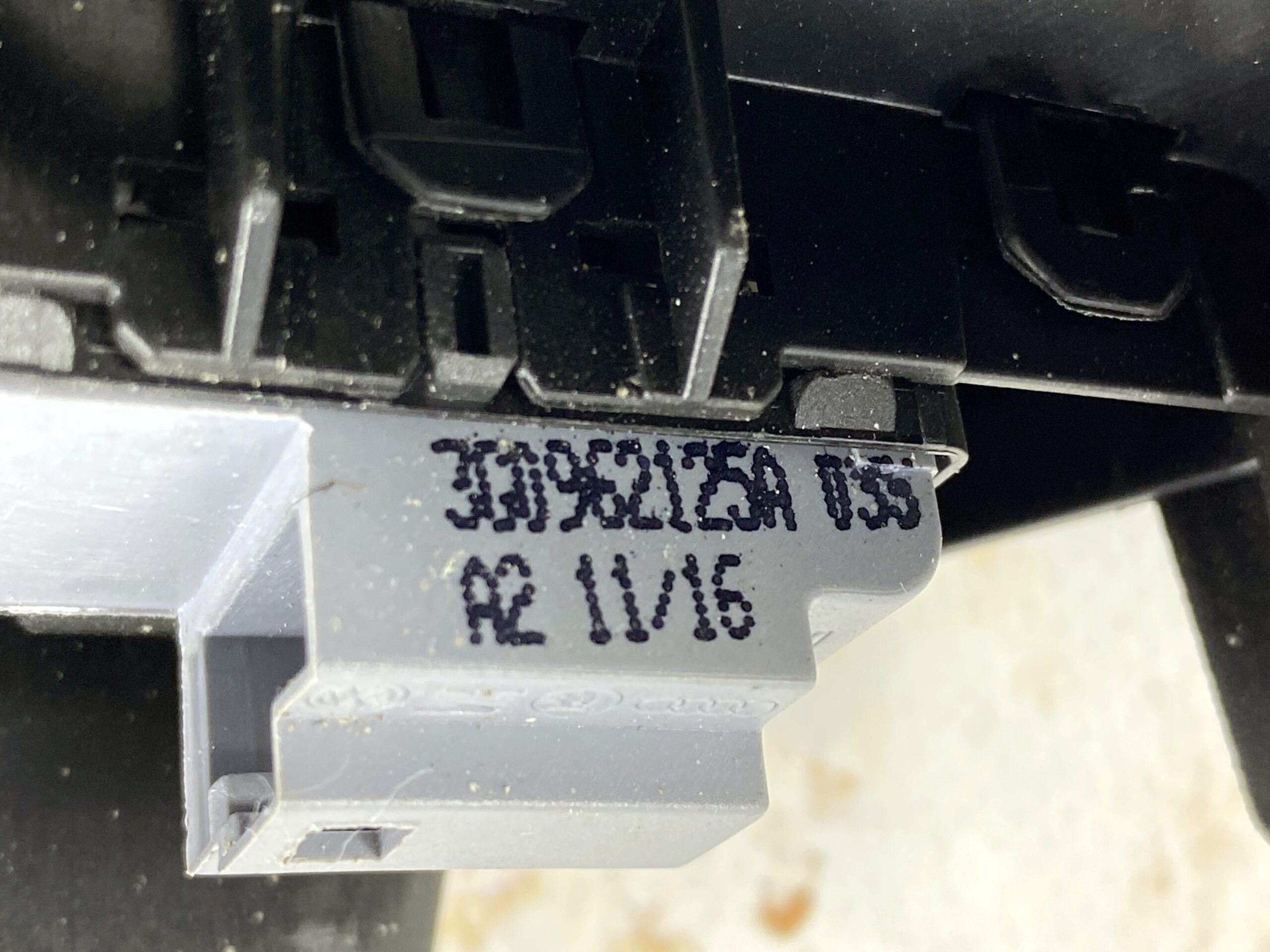 17901239 ручка двери внутренняя передняя левая vw passat b8 2016 (30)
