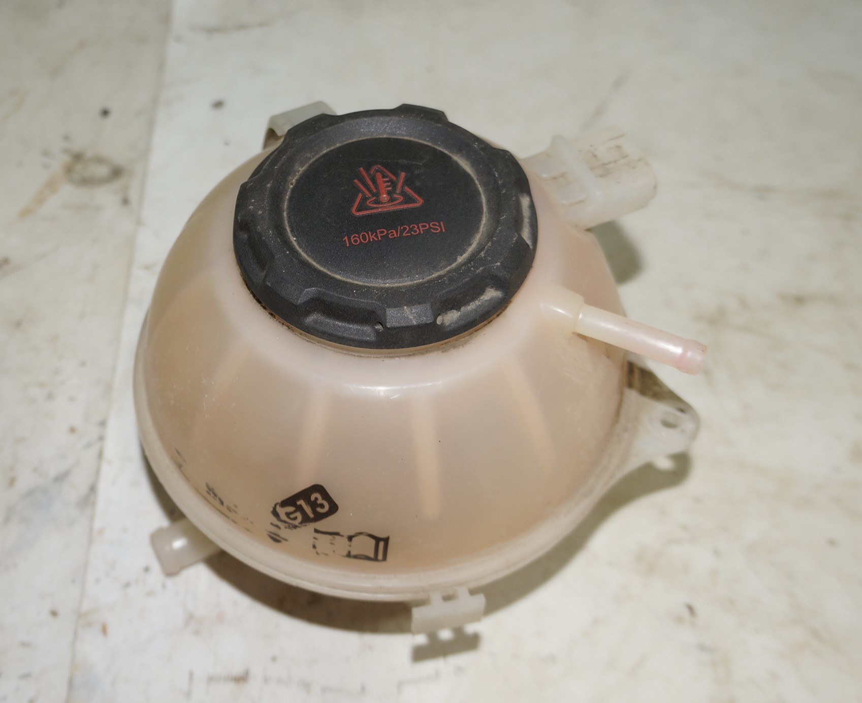 Бачок расширительный vw polo 18316006 (1)