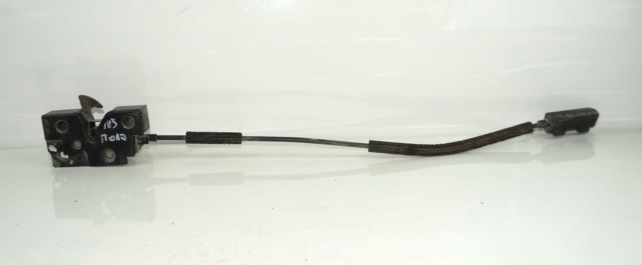 Замок капота с тросом vw polo 18316025 (1)