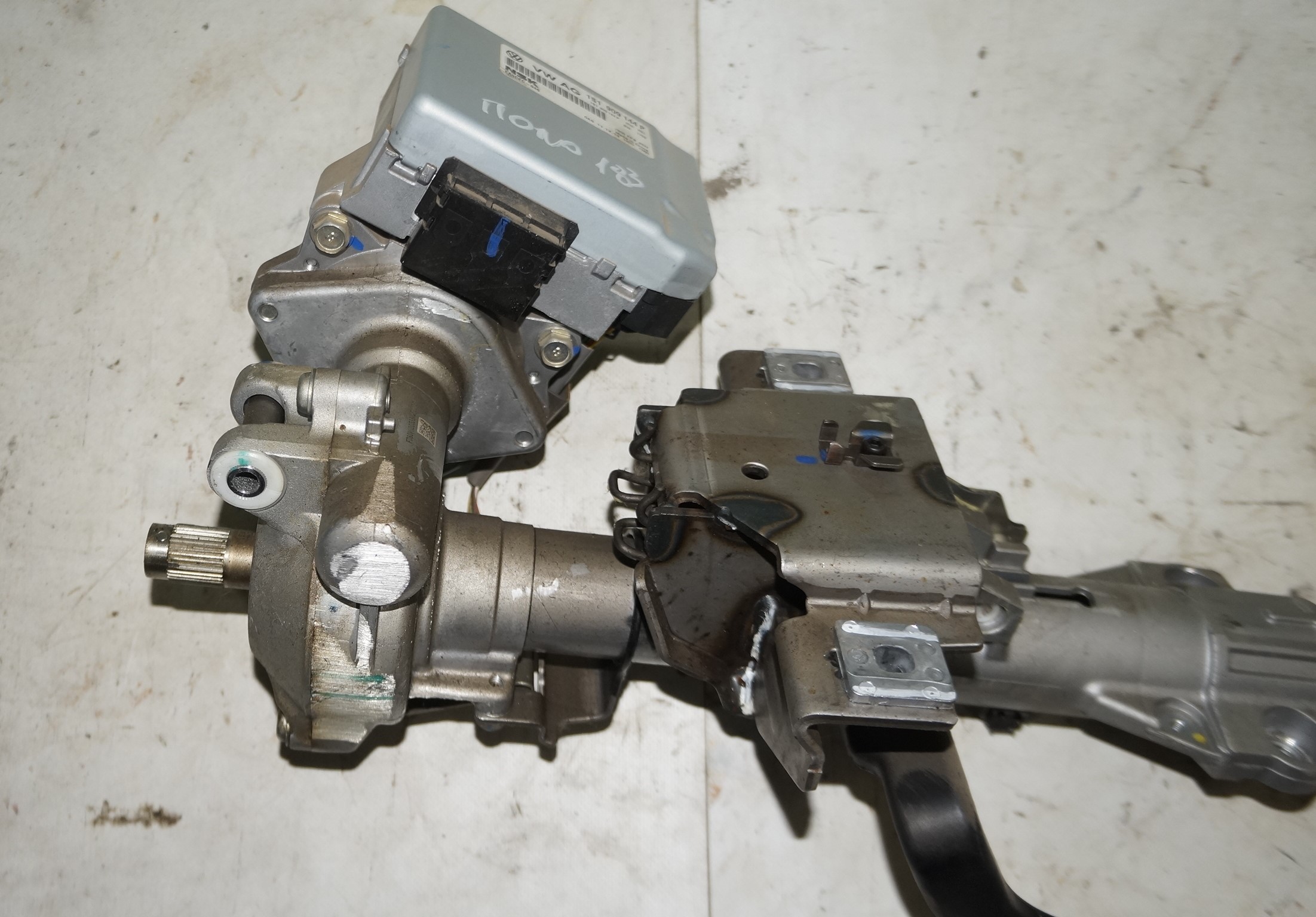 Колонка рулевая с серводвигателем в сборе vw polo 18316042 (3)