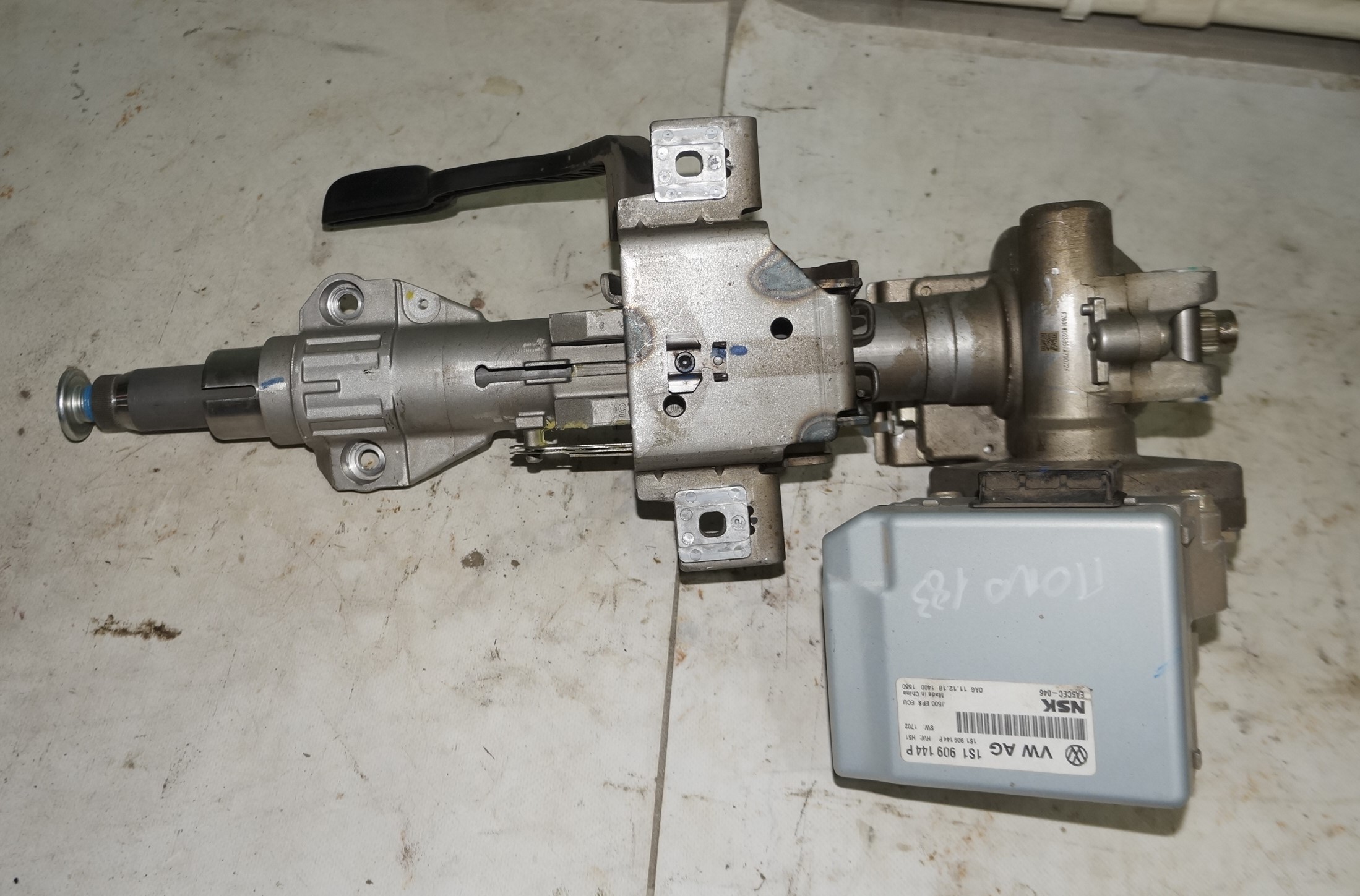Колонка рулевая с серводвигателем в сборе vw polo 18316042 (4)