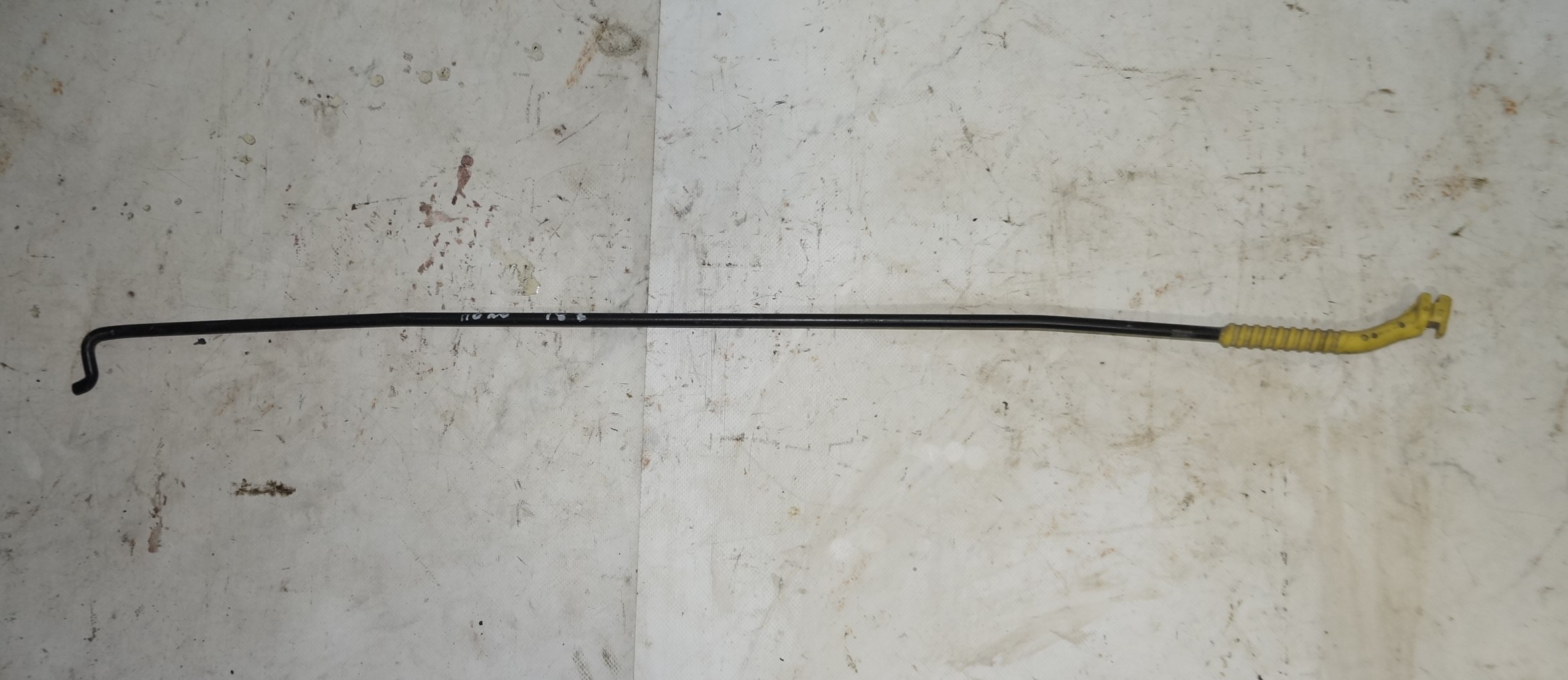 Опора капота vw polo 18316071 (1)