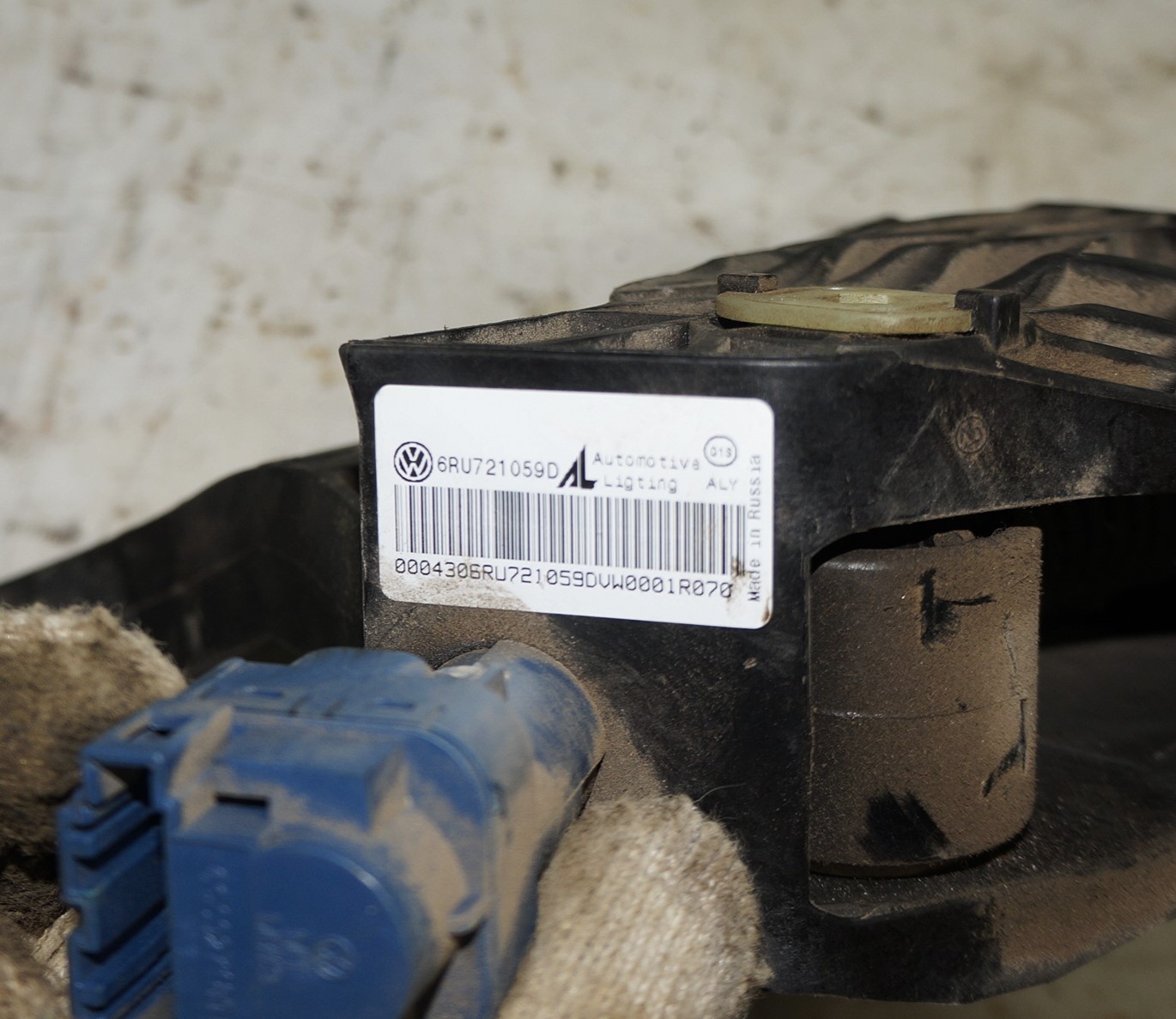 Педаль сцепления в сборе с цилиндром vw polo 18316075 (3)