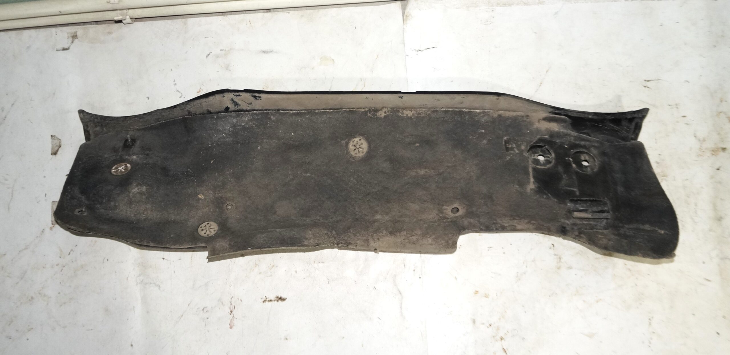 Планка подкапотная под жабо vw polo 18316080 (5)