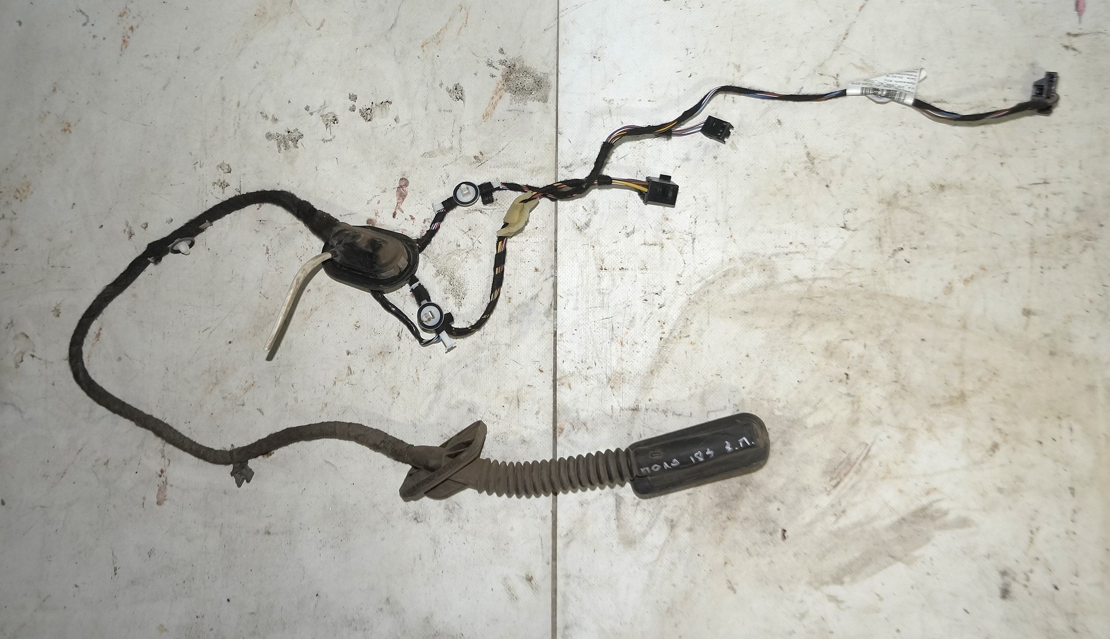 Проводка коса двери задней правой vw polo 18316090 (1)