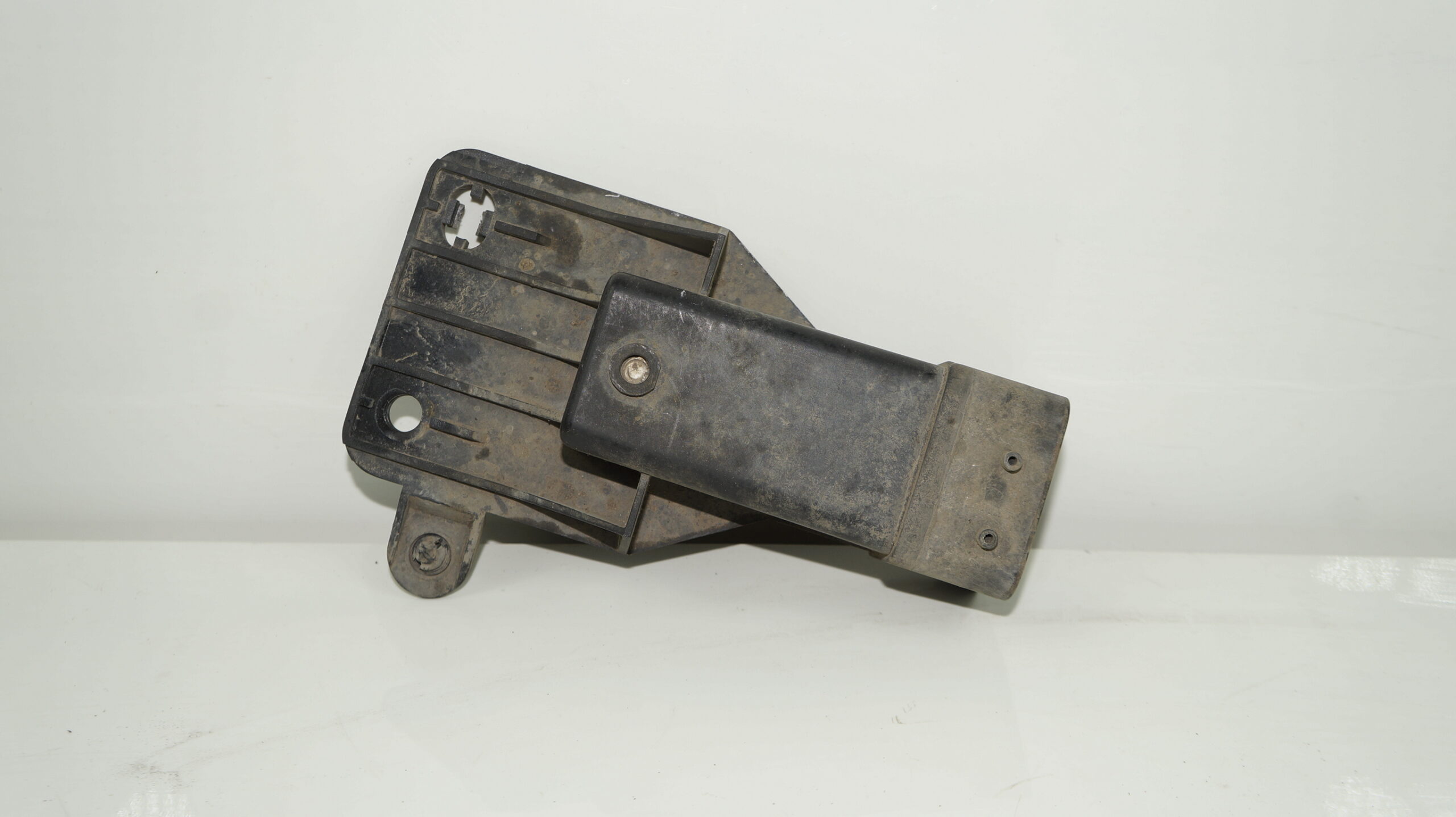 Реле вентилятора vw polo 18316097 (1)