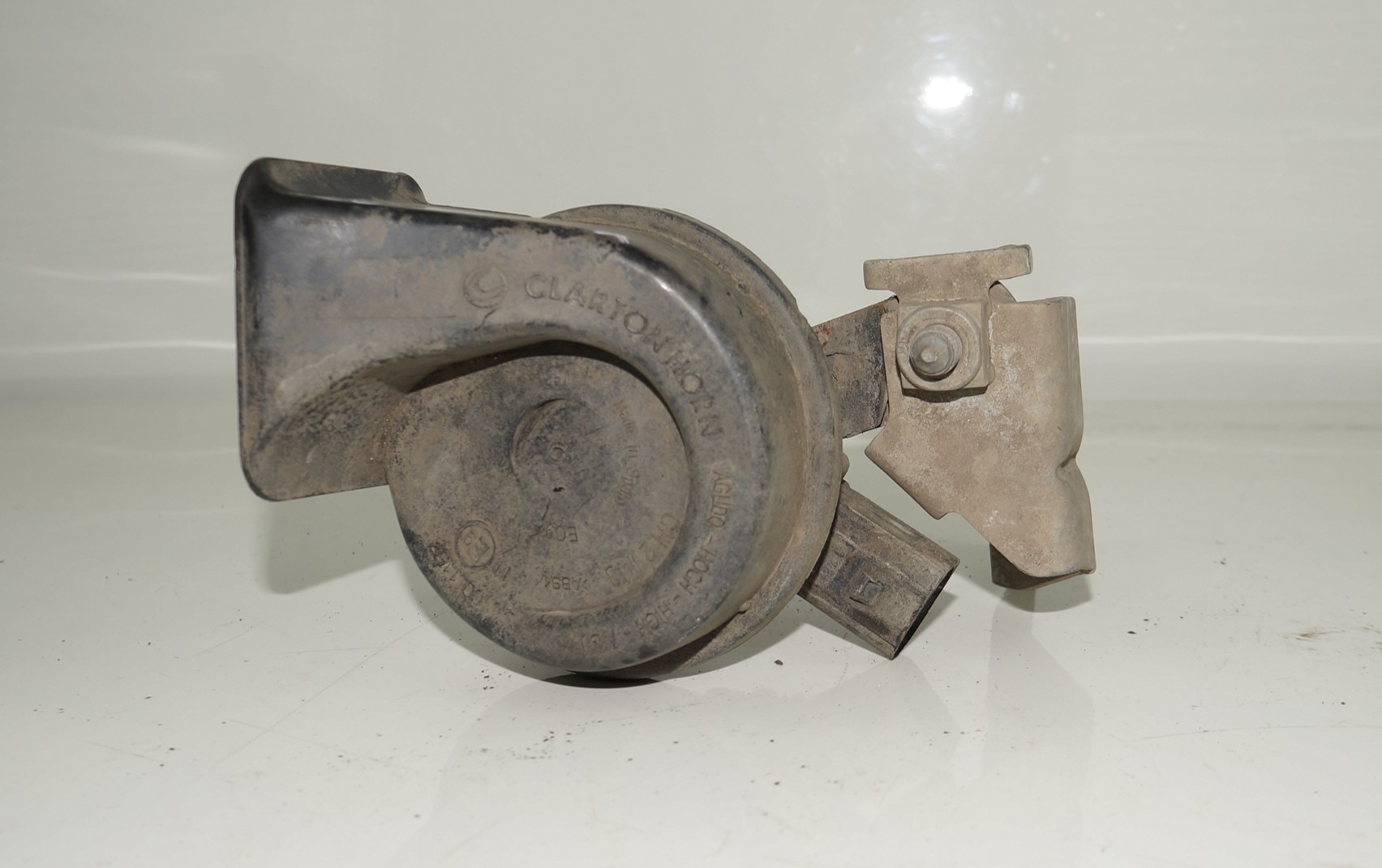 Сигнал левый vw polo 18316108 (3)