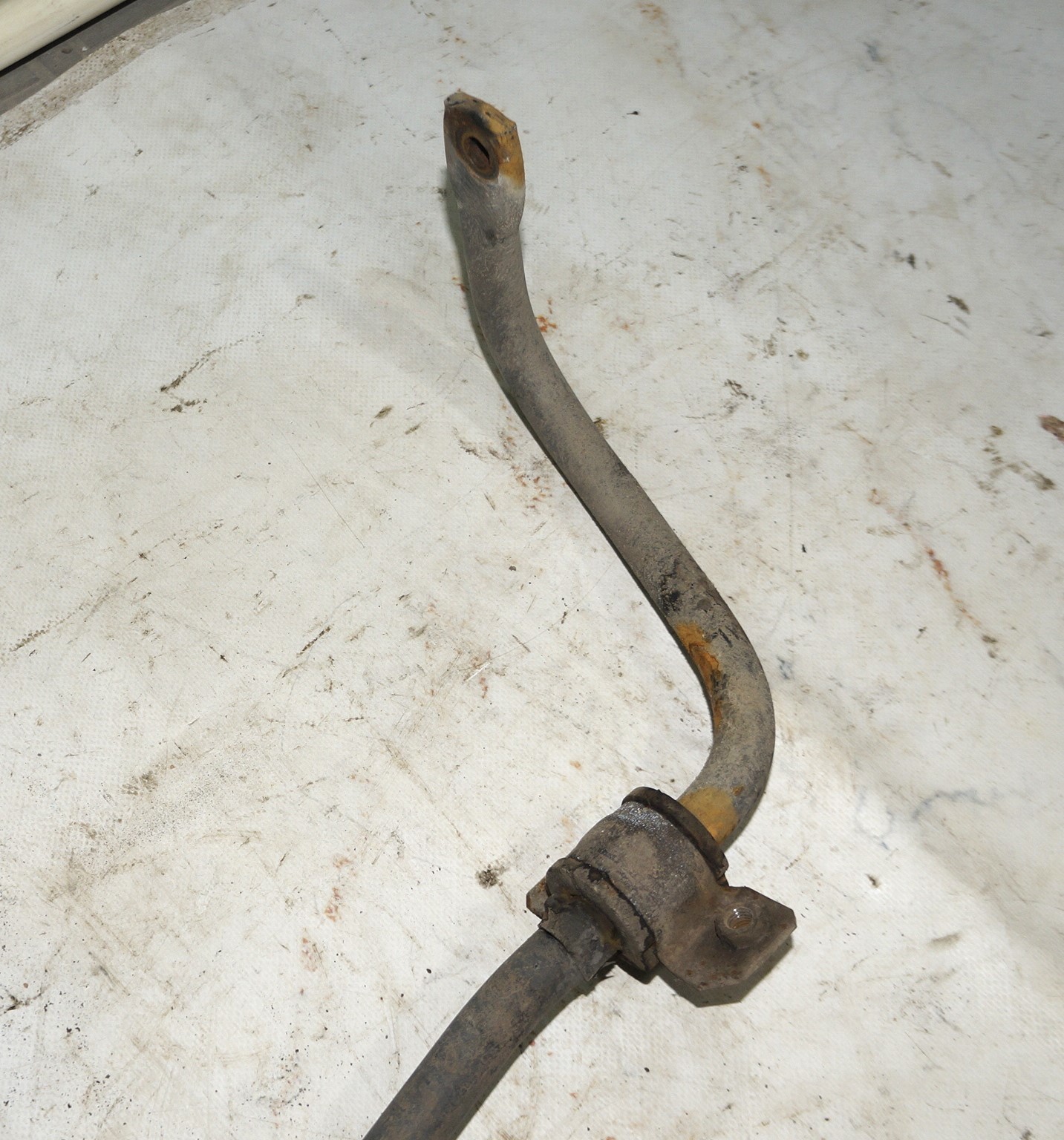 Стабилизатор передней подвески vw polo 18316109 (3)